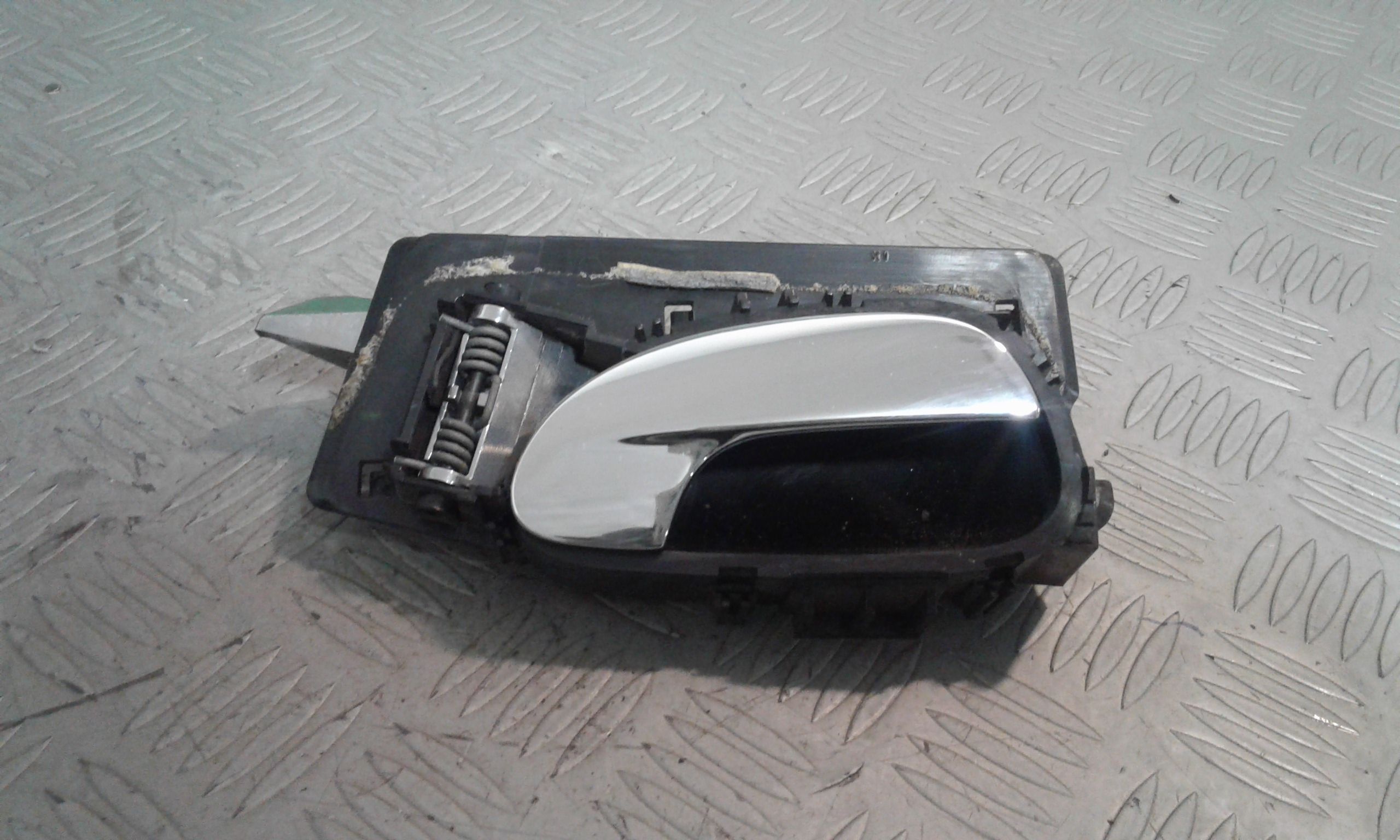 Maniglia interna Anteriore Destra PEUGEOT 307 Berlina