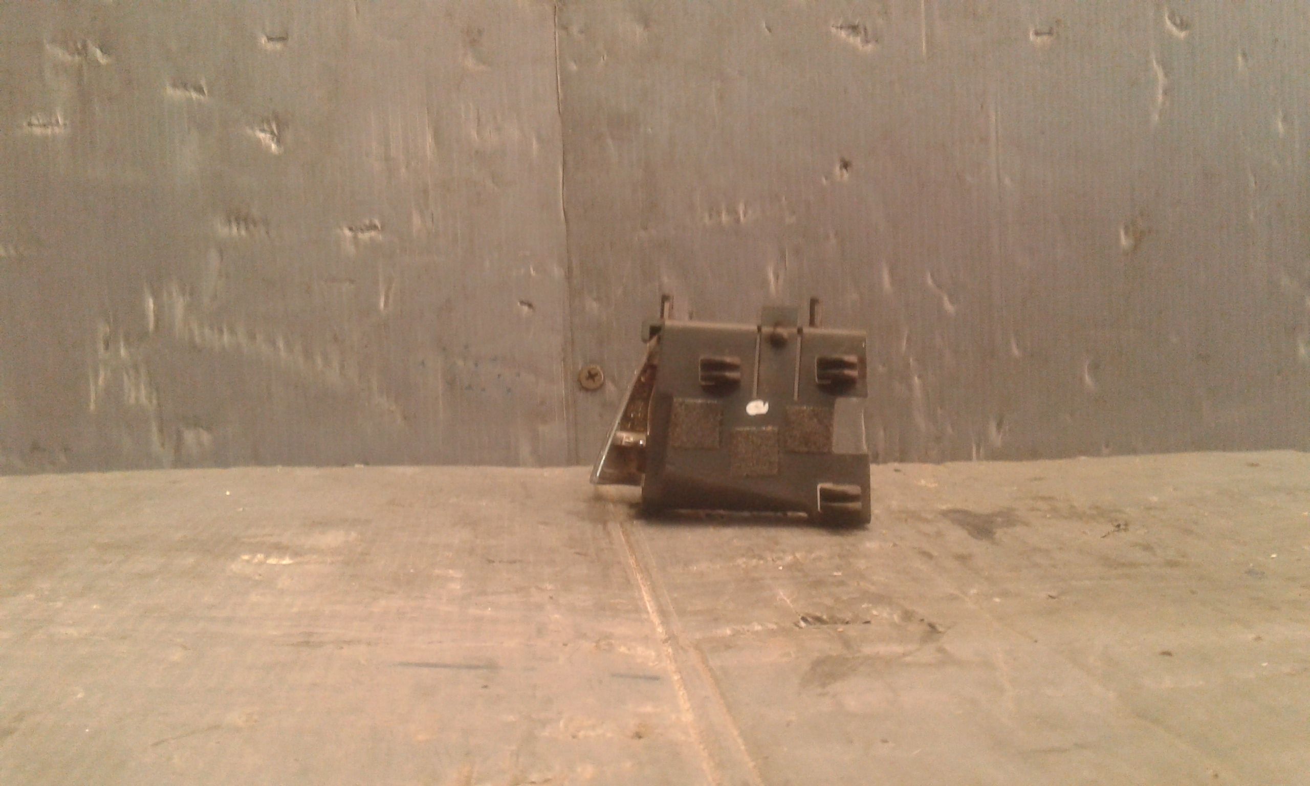 Maniglia interna Anteriore Destra VOLKSWAGEN Polo 4 Serie