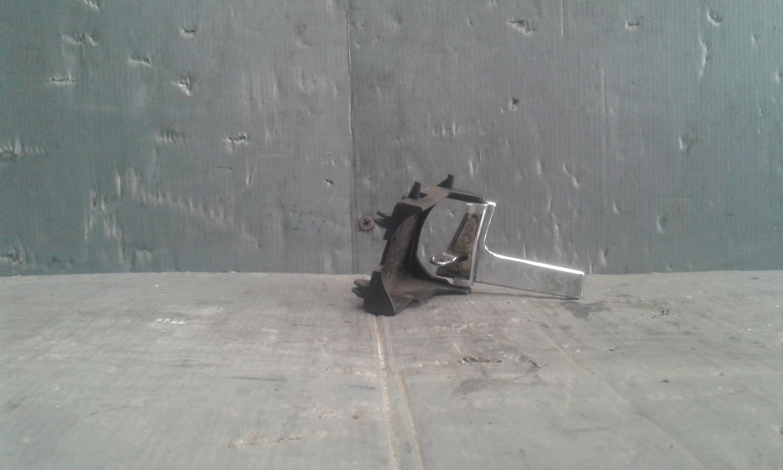 Maniglia interna Anteriore Destra VOLKSWAGEN Polo 4 Serie