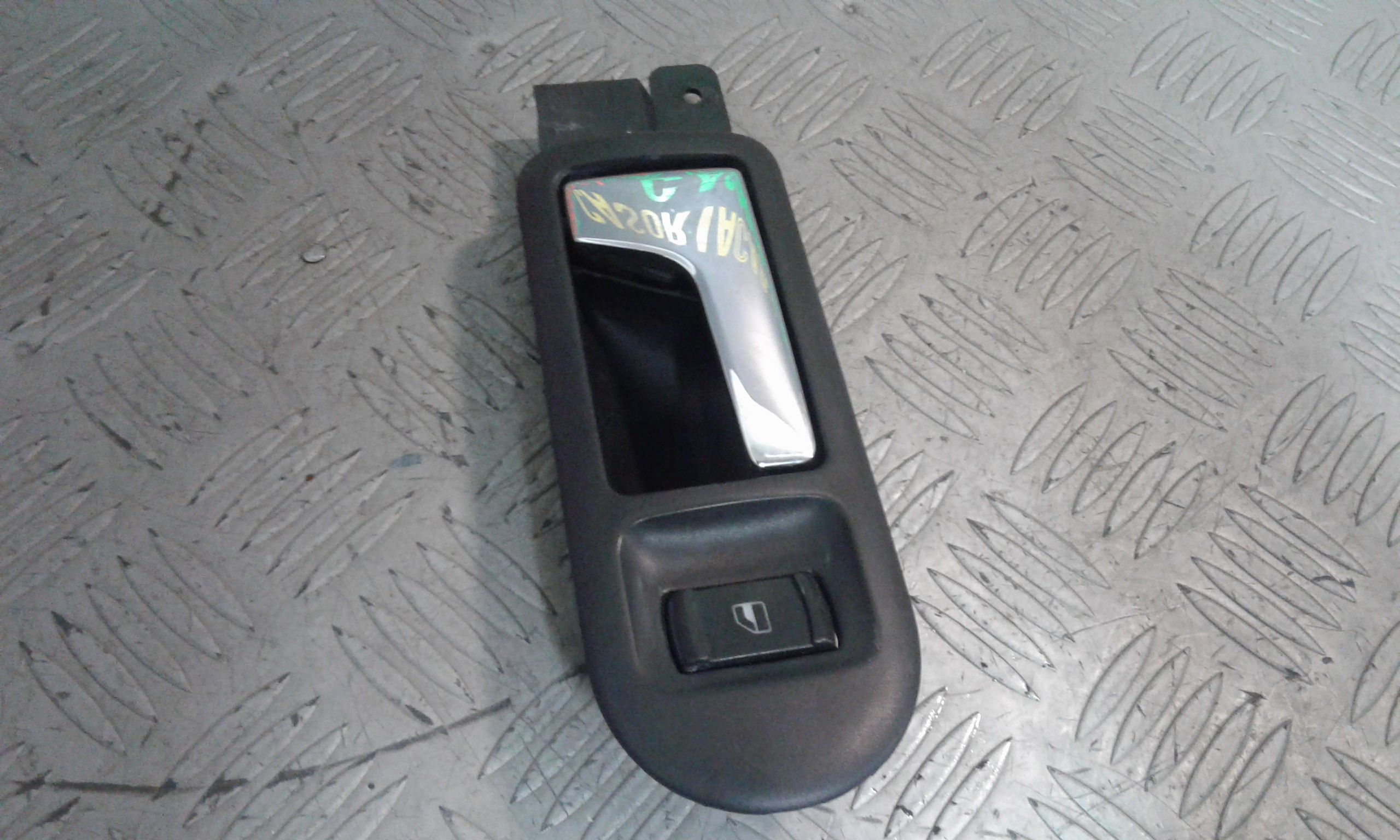 Maniglia interna Anteriore Destra VOLKSWAGEN Golf 4 Berlina