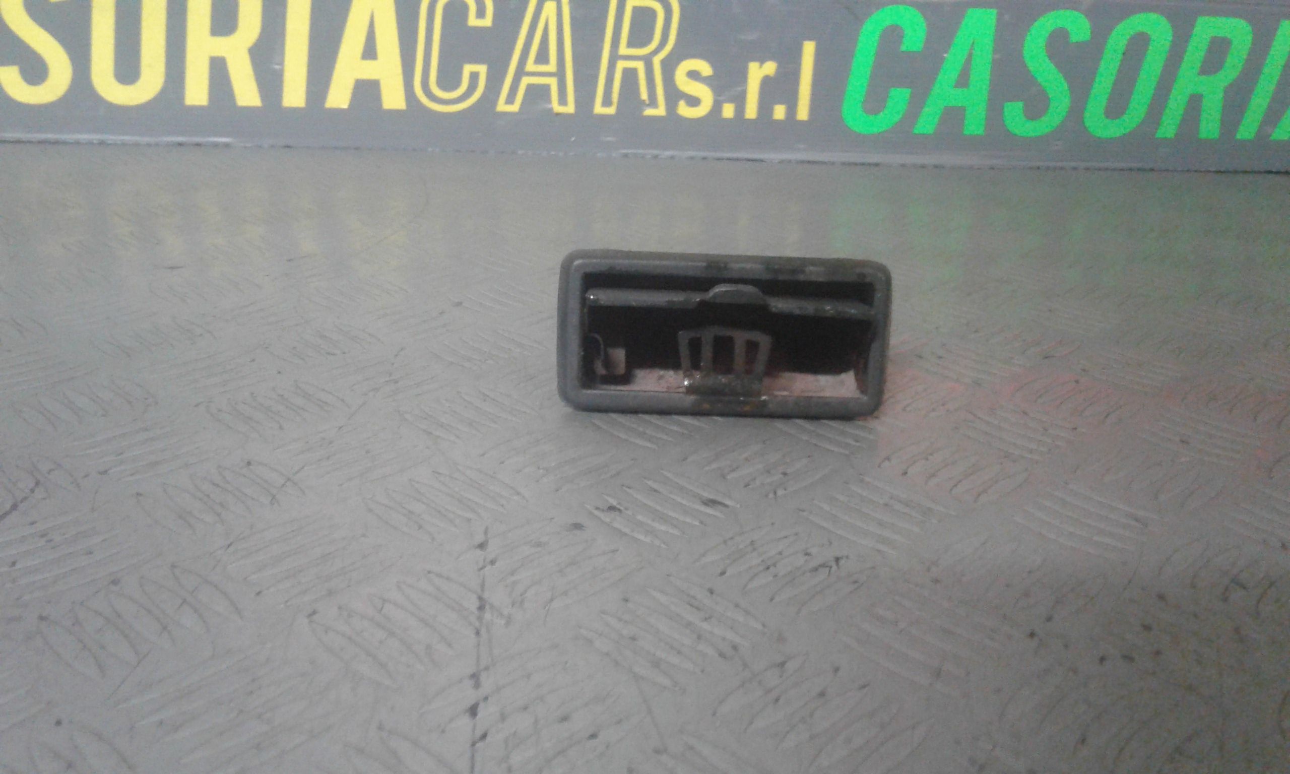 Posacenere FIAT 126 1 Serie