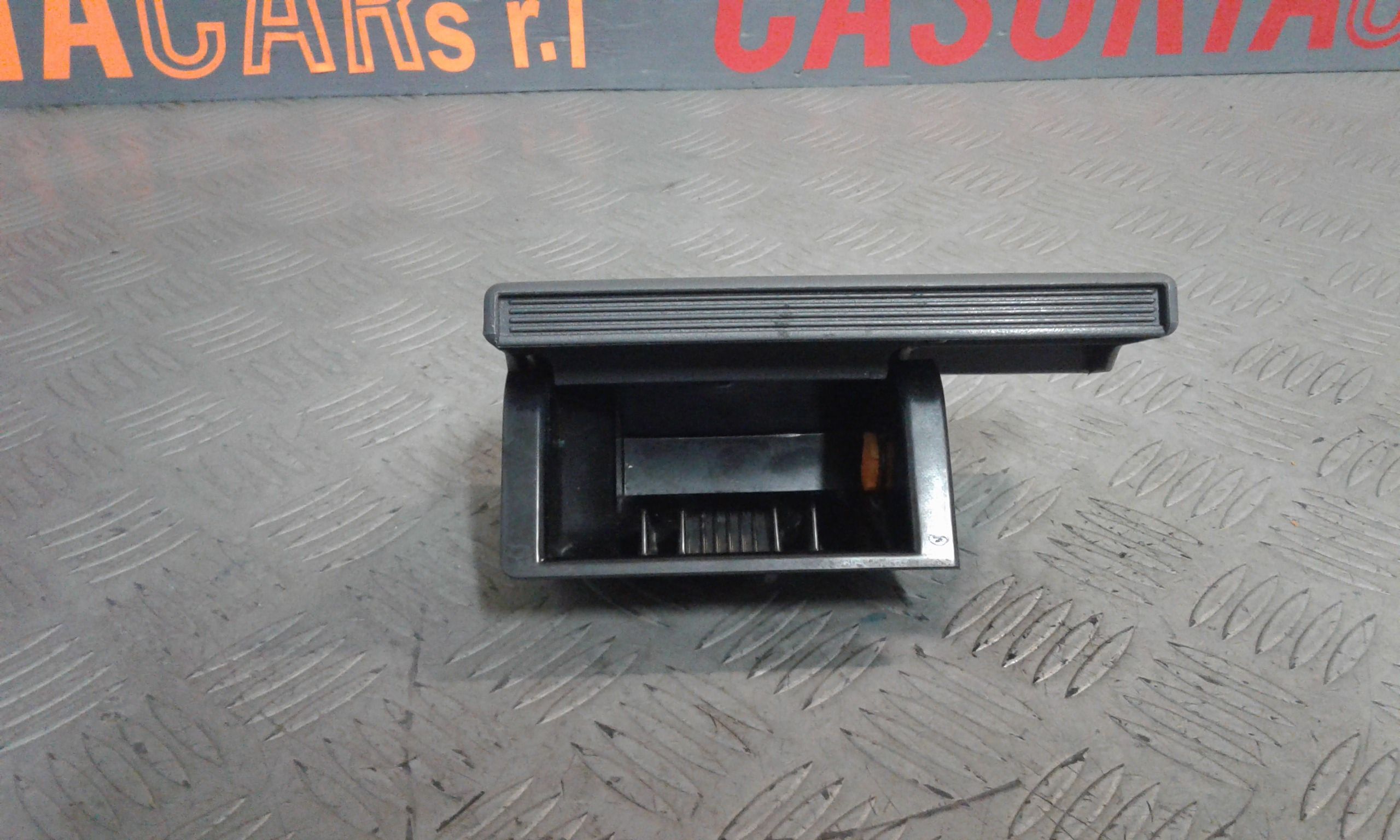 Posacenere RENAULT 19 Serie