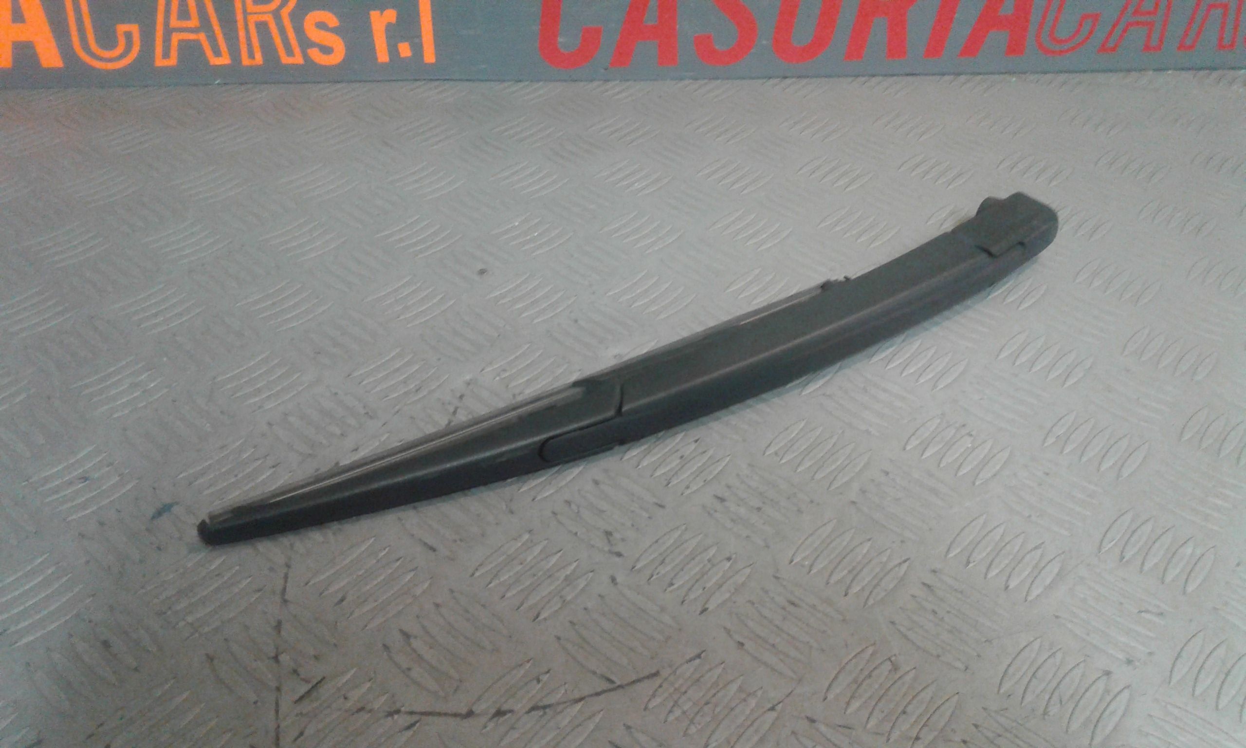 Braccio tergi posteriore PEUGEOT 3008 1 Serie