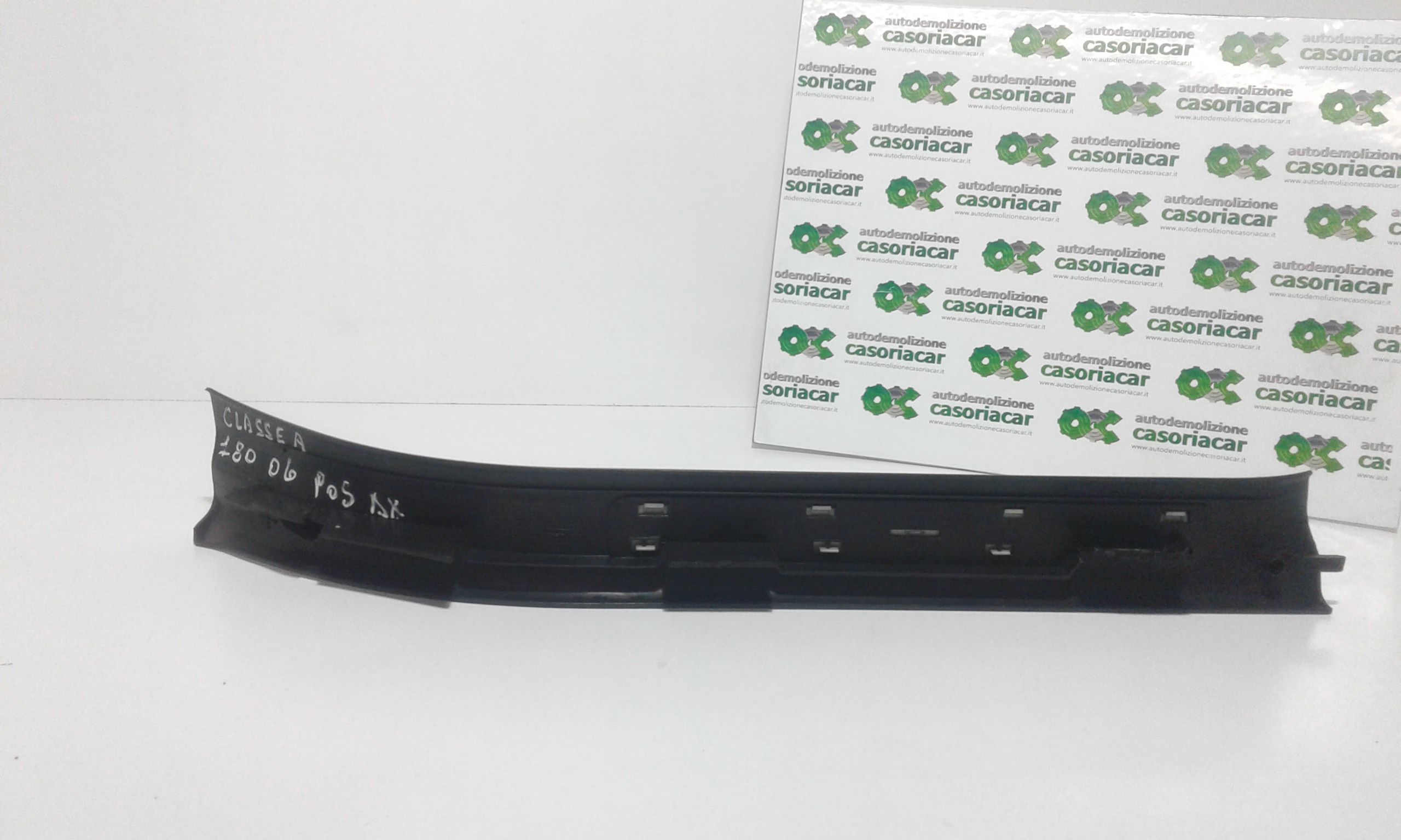 Batticalcagno Posteriore Destro MERCEDES Classe A W169 3 Serie