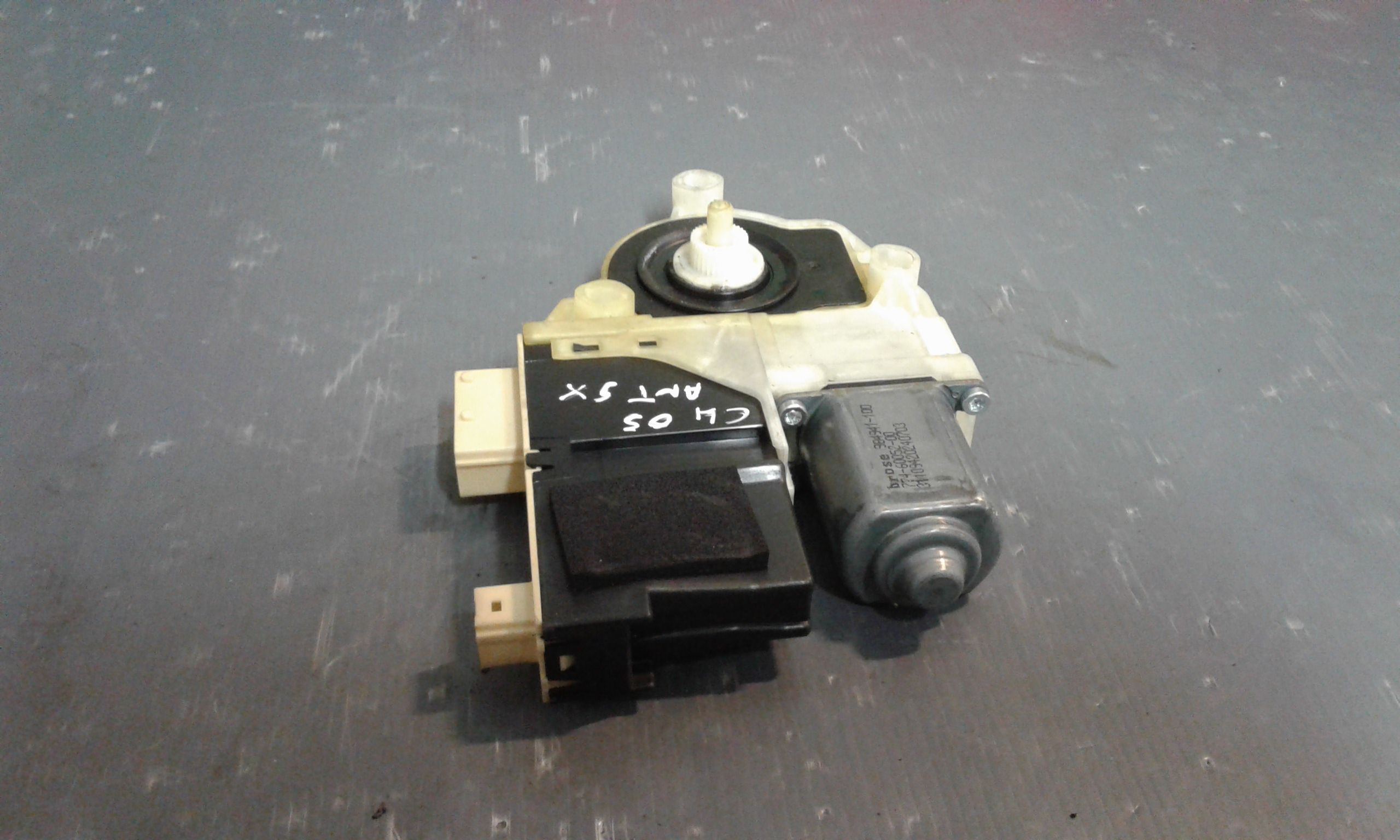 Motorino Alzavetro anteriore Sinistro CITROEN C4 Berlina