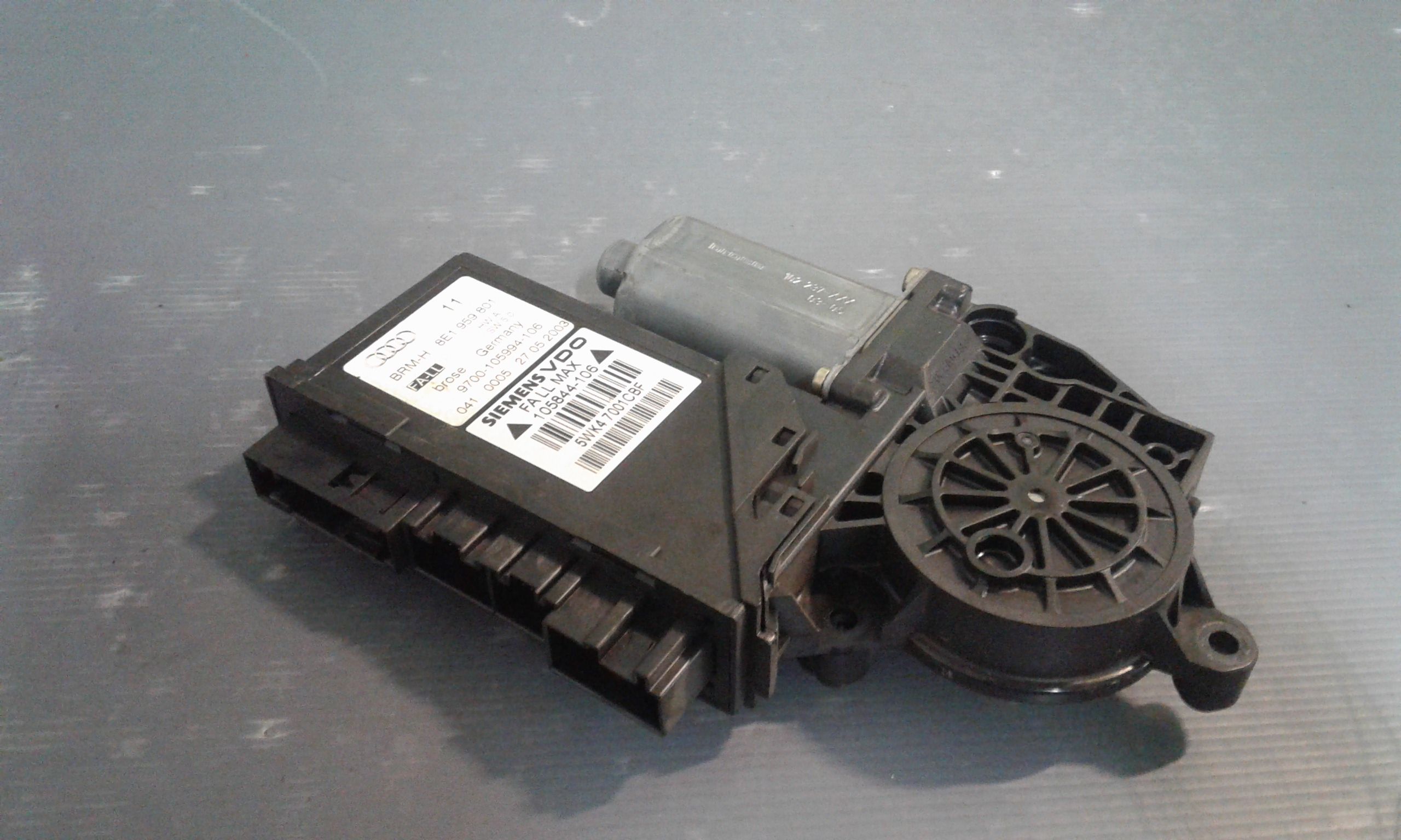 Motorino Alzavetro anteriore Sinistro AUDI A4 Avant 2 Serie