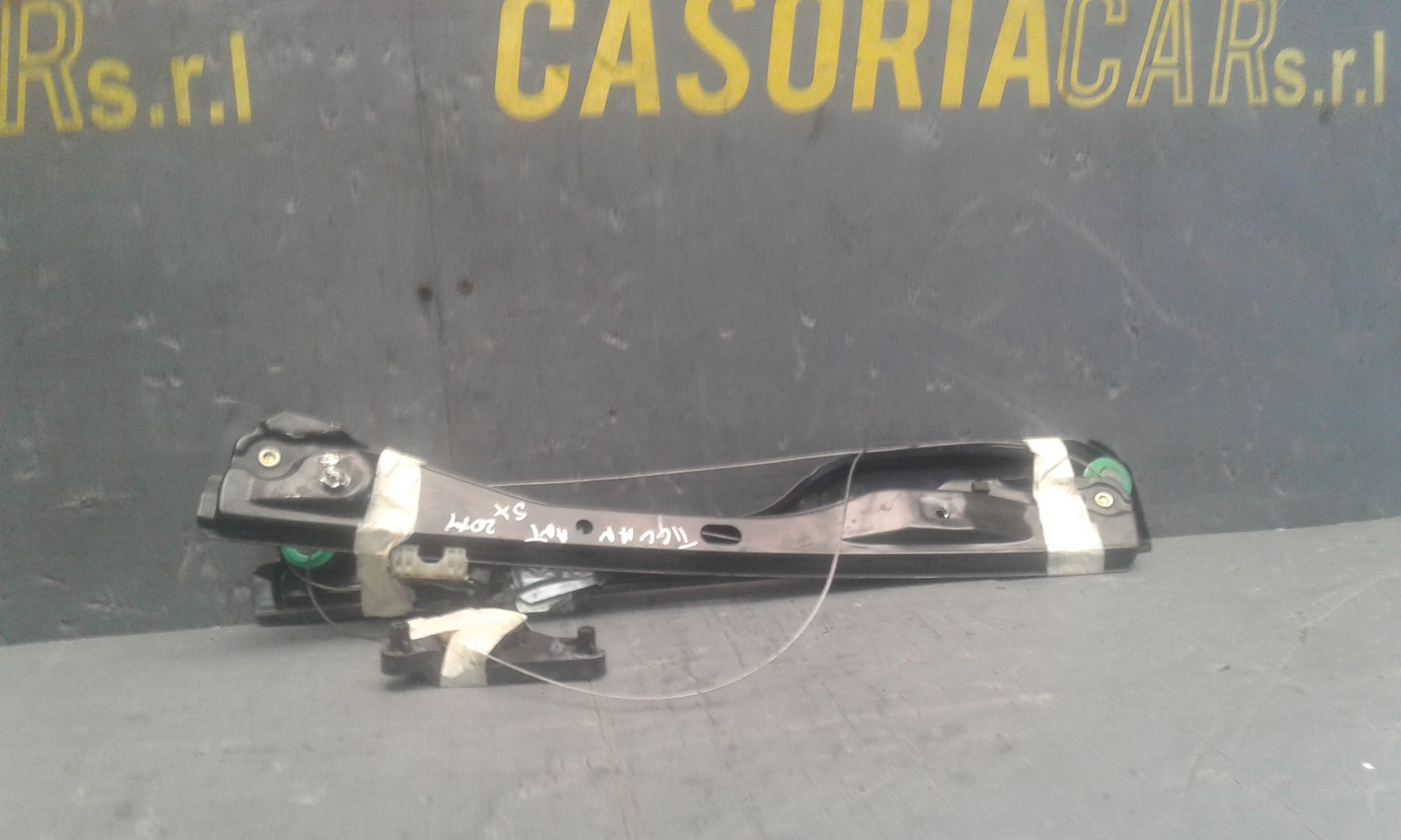 Cremagliera anteriore sinistra Guida VOLKSWAGEN Tiguan 1 Serie