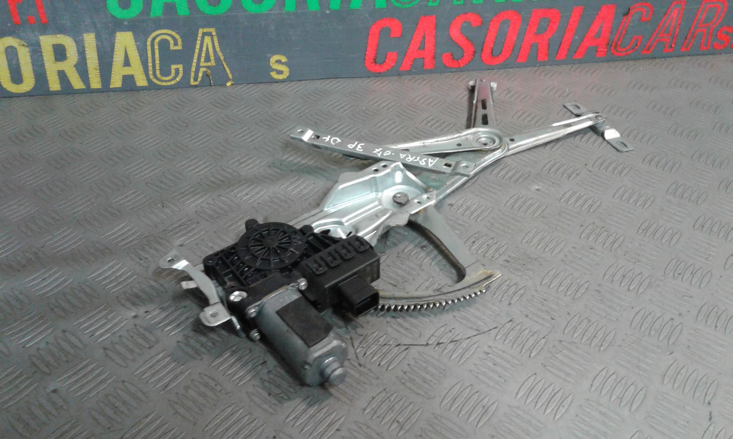 Cremagliera anteriore destra passeggero OPEL Astra H Berlina