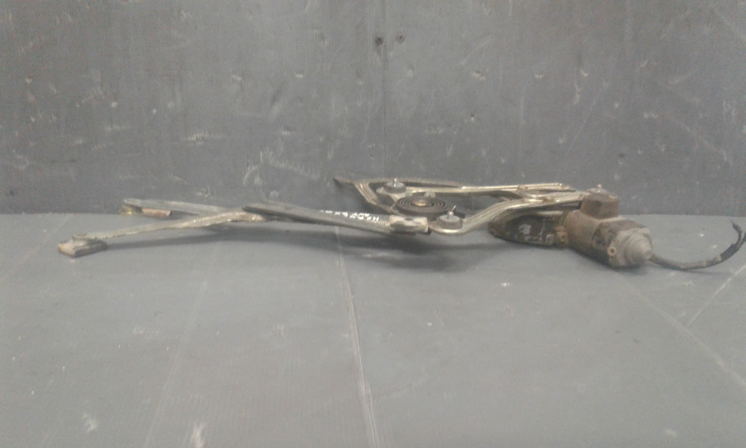 Cremagliera anteriore destra passeggero MERCEDES Classe E W124