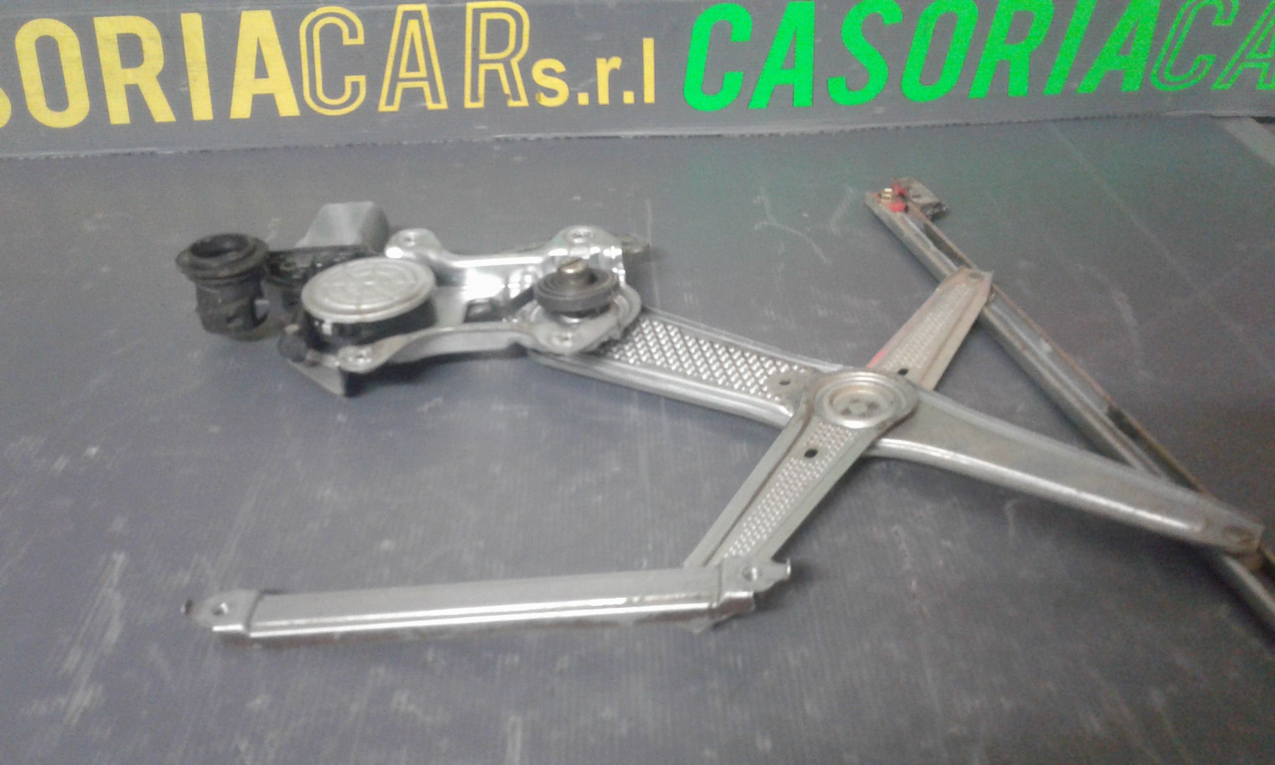 Cremagliera anteriore destra passeggero TOYOTA Yaris 1 Serie