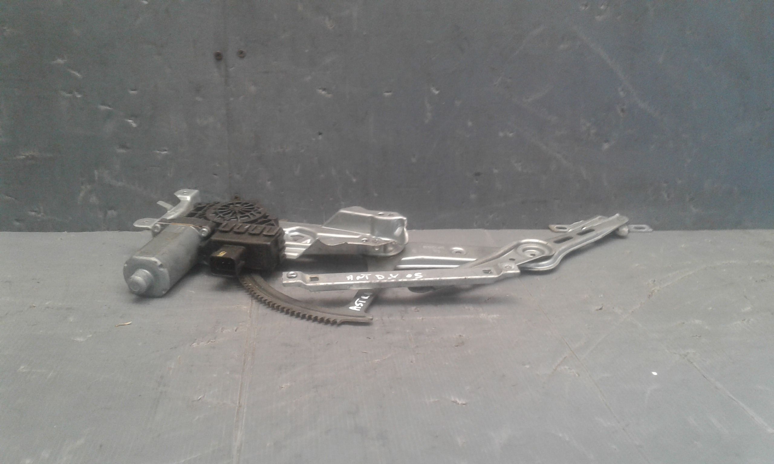 Cremagliera anteriore destra passeggero OPEL Astra H Berlina