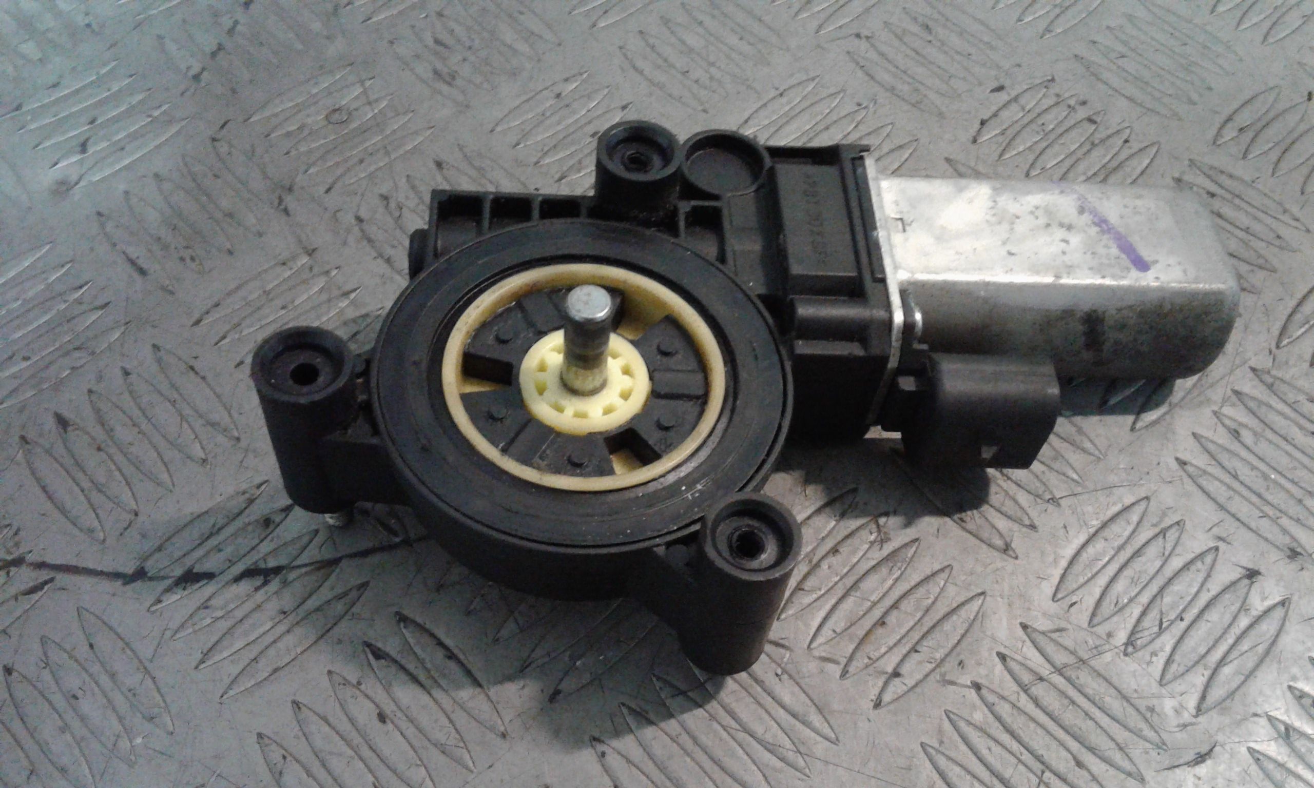 Motorino Alzavetro anteriore destra FIAT Grande Punto 1 Serie