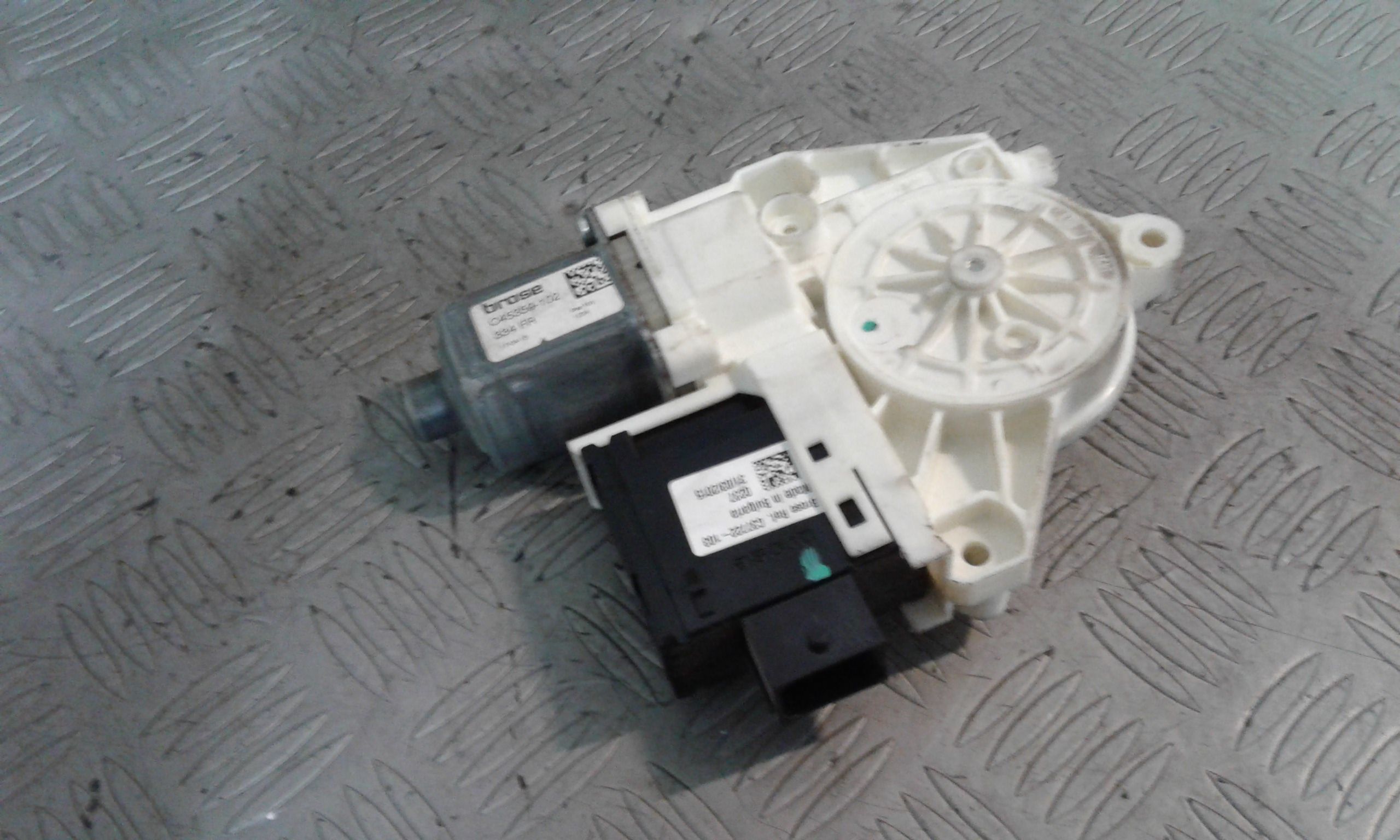 Motorino Alzavetro anteriore destra FIAT 500 X 1 Serie