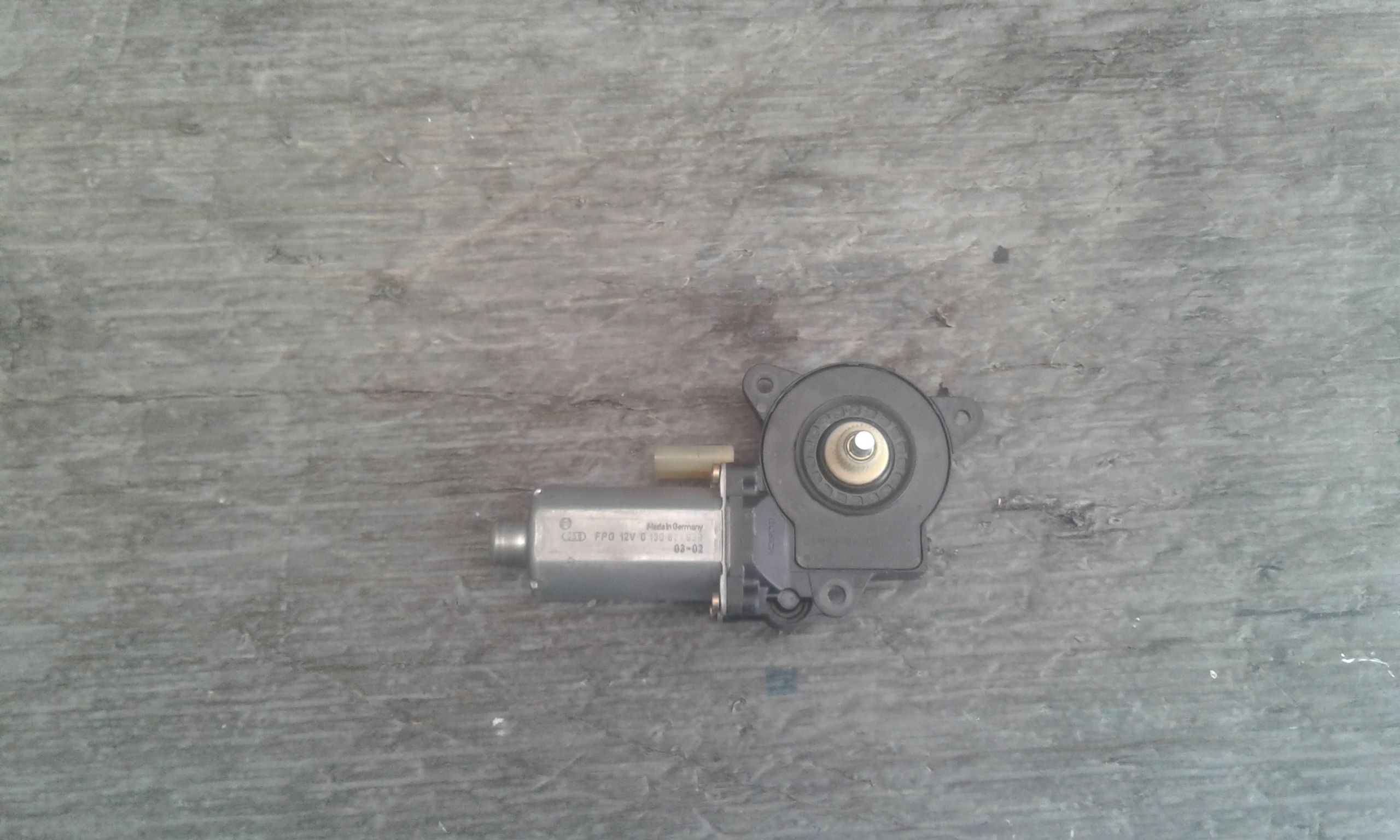 Motorino Alzavetro anteriore destra FORD Fiesta 4 Serie