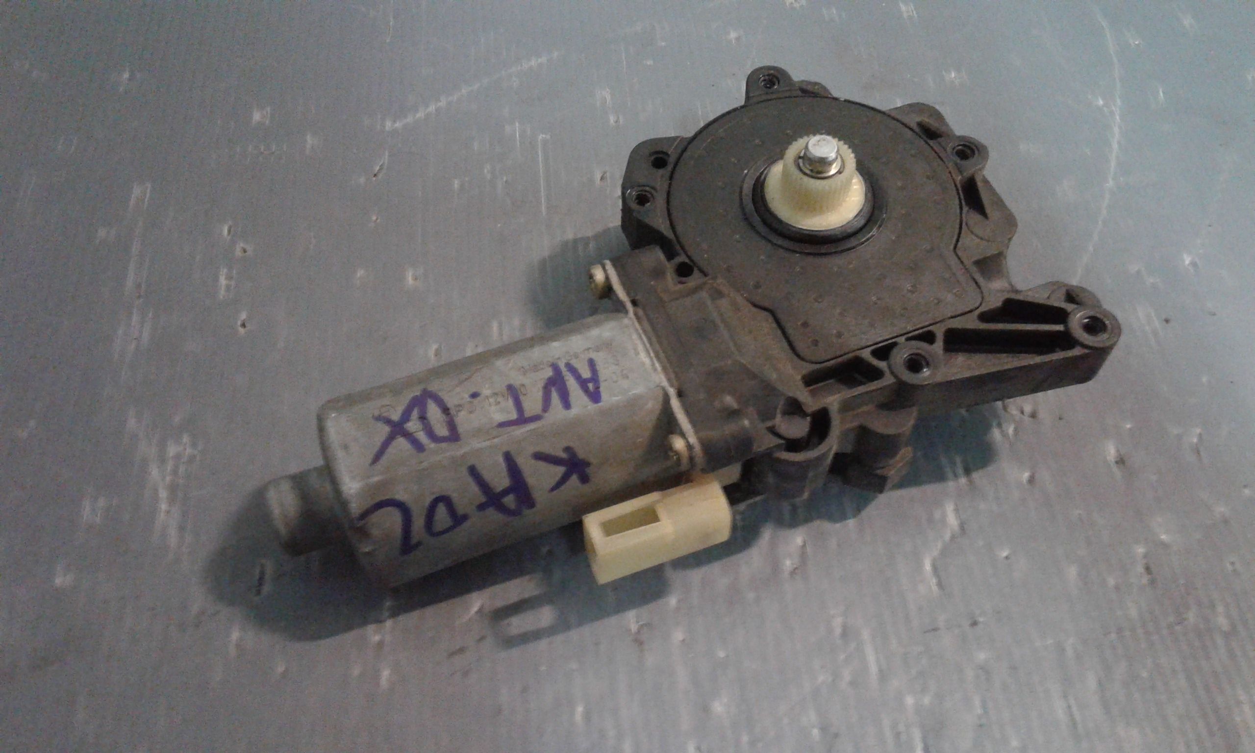 Motorino Alzavetro anteriore destra FORD Ka 1 Serie