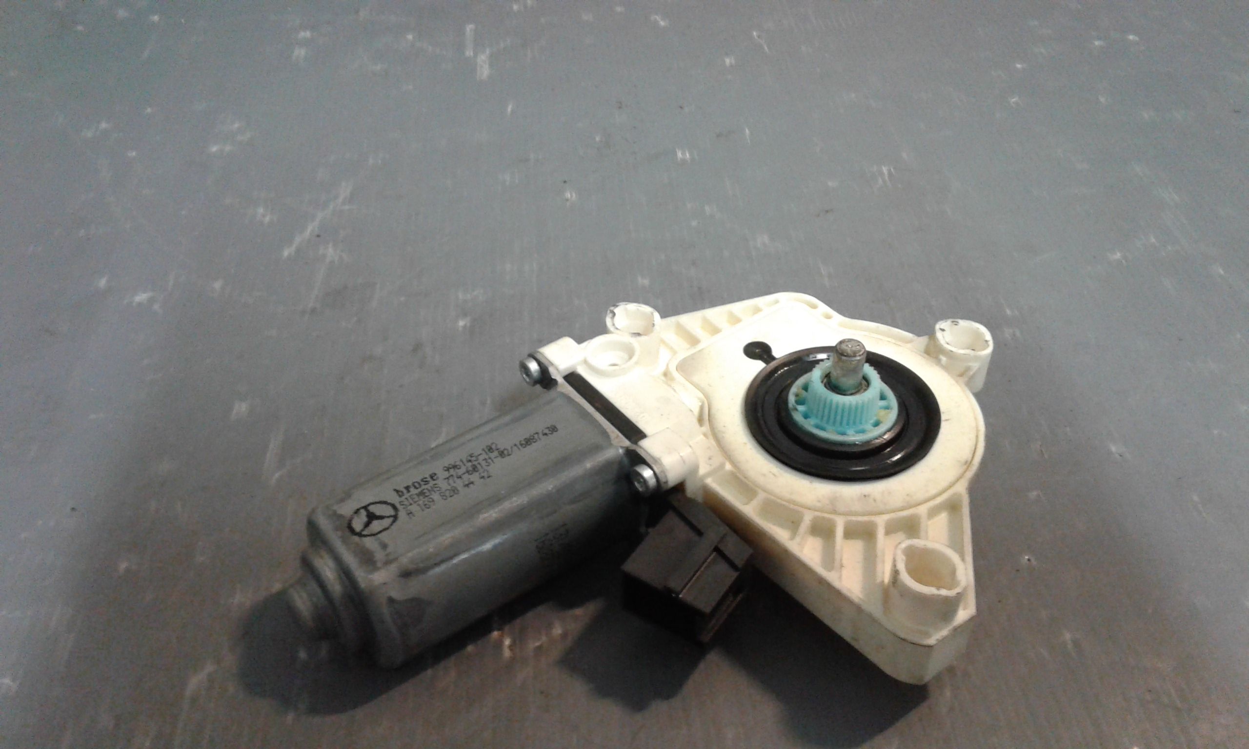 Motorino Alzavetro anteriore destra MERCEDES Classe B W245 1 Serie