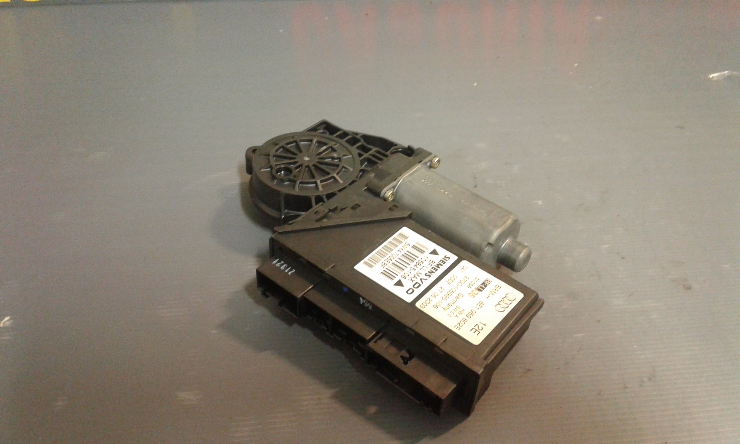 Motorino Alzavetro anteriore destra AUDI A4 Avant 2 Serie