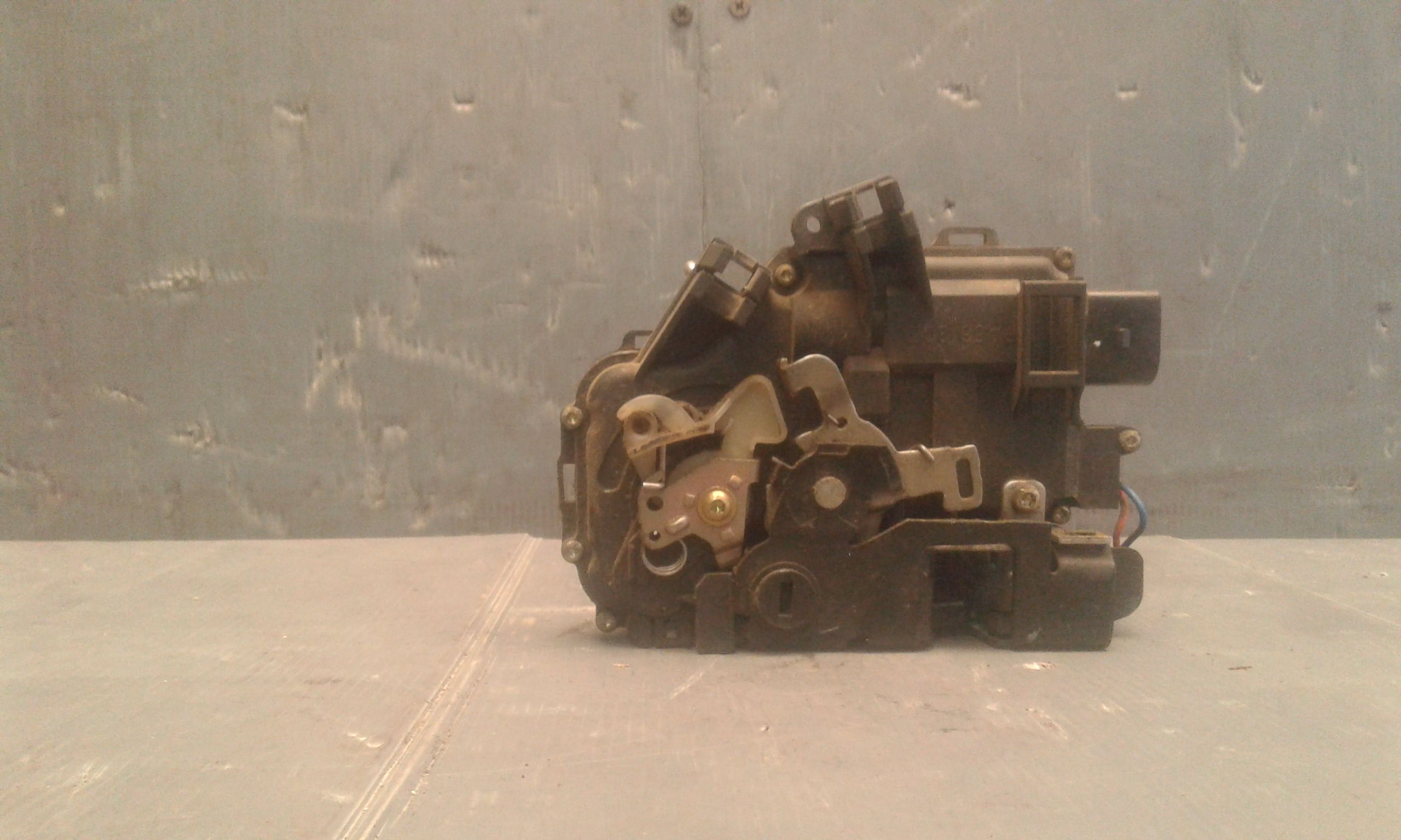 Serratura Posteriore Sinistra AUDI A6 Allroad 1 Serie