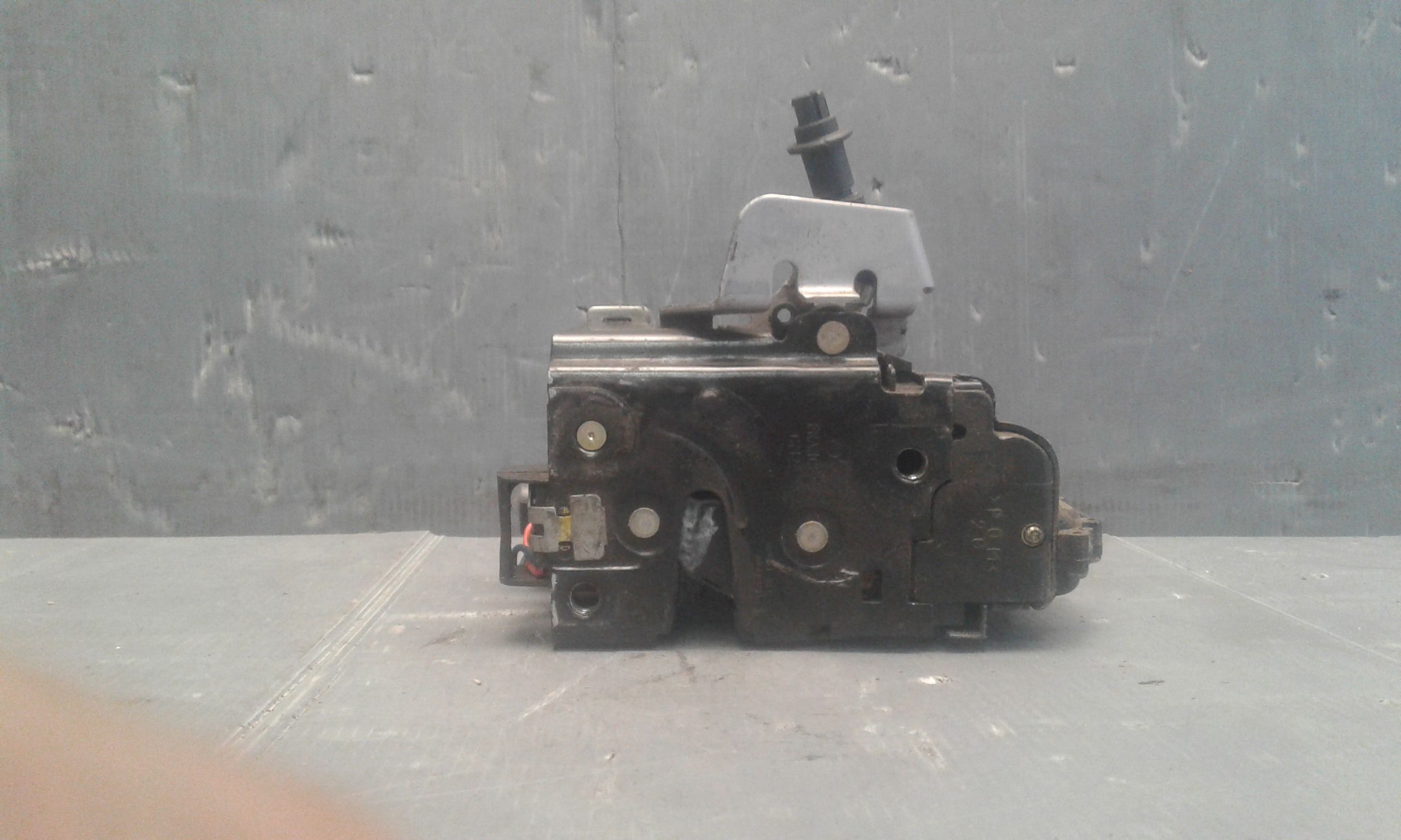 Serratura Posteriore Sinistra AUDI A6 Allroad 1 Serie