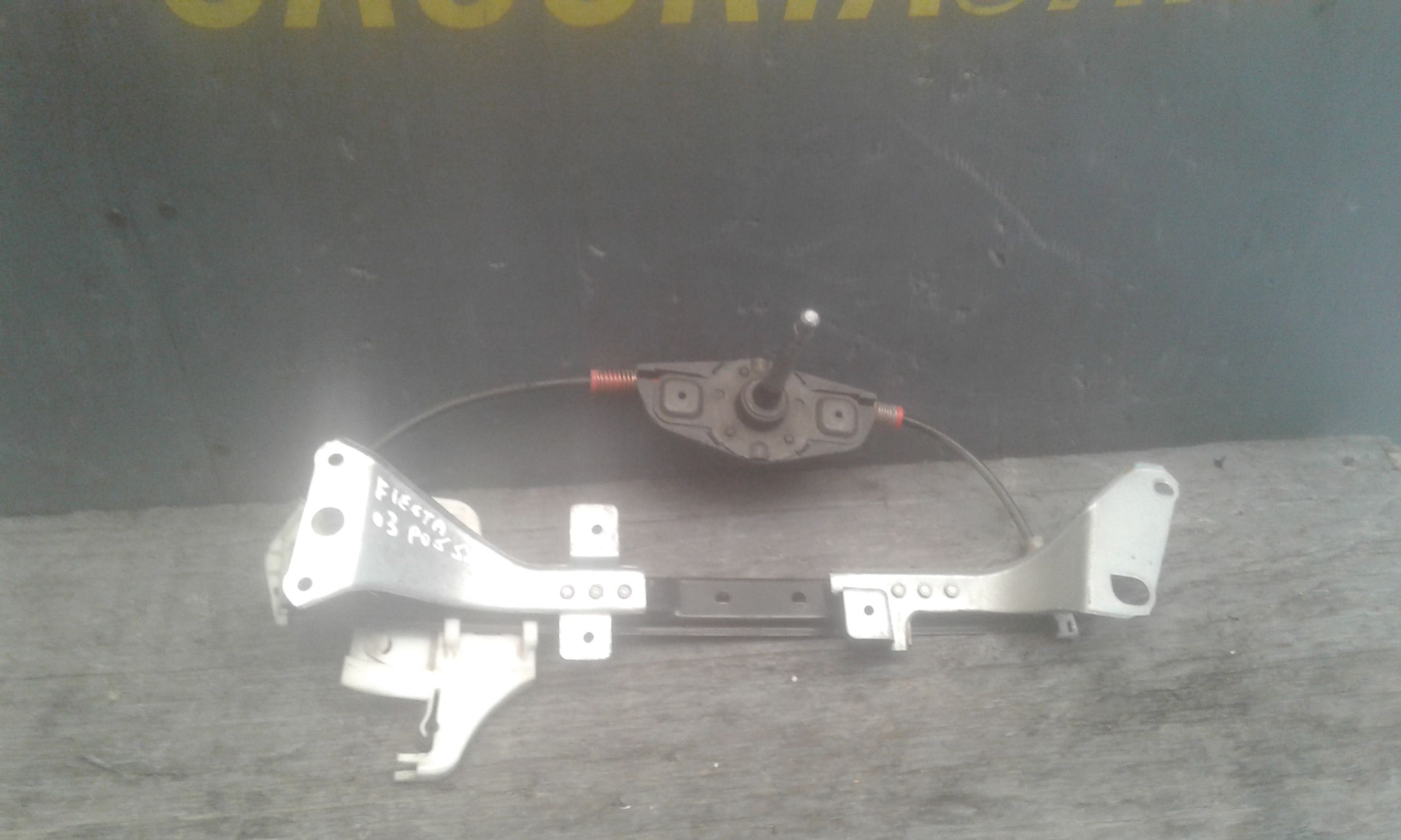 Cremagliera posteriore sinistro guida FORD Fiesta 4 Serie