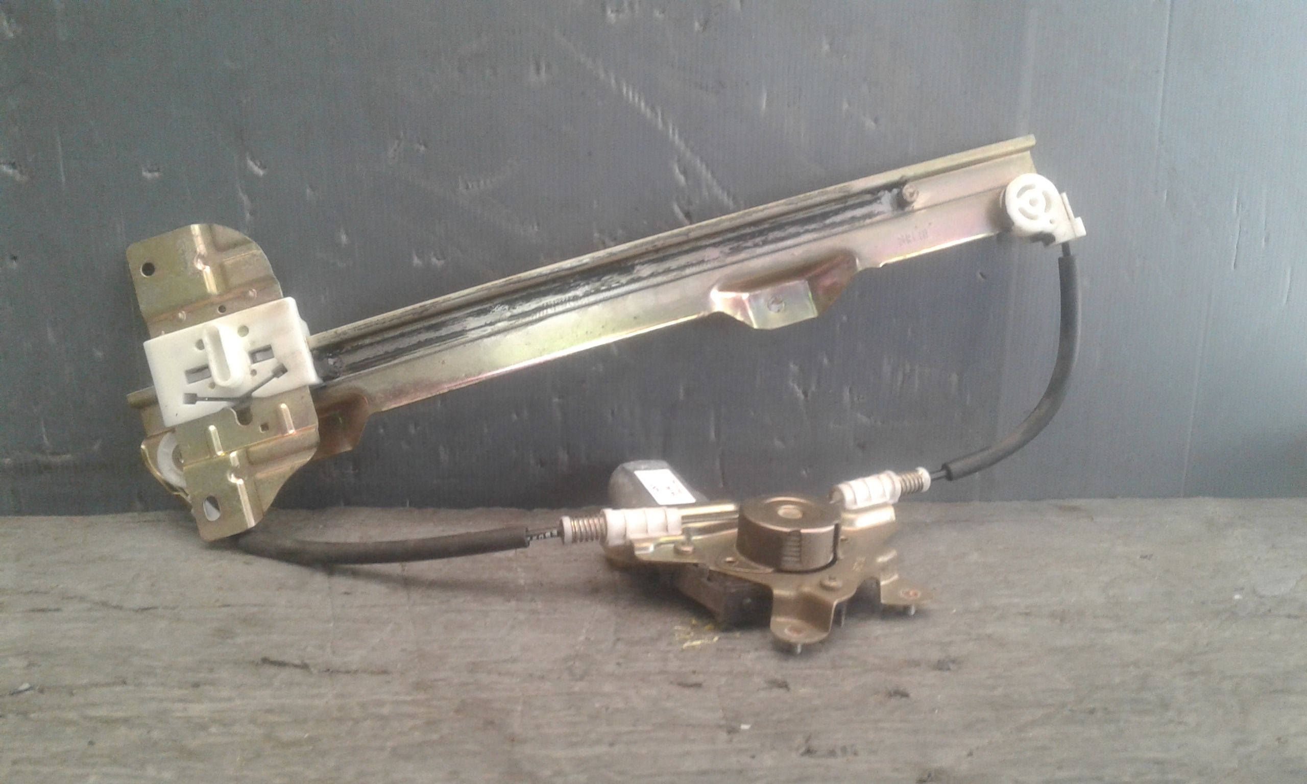 Cremagliera posteriore sinistro guida DR 1 1 Serie