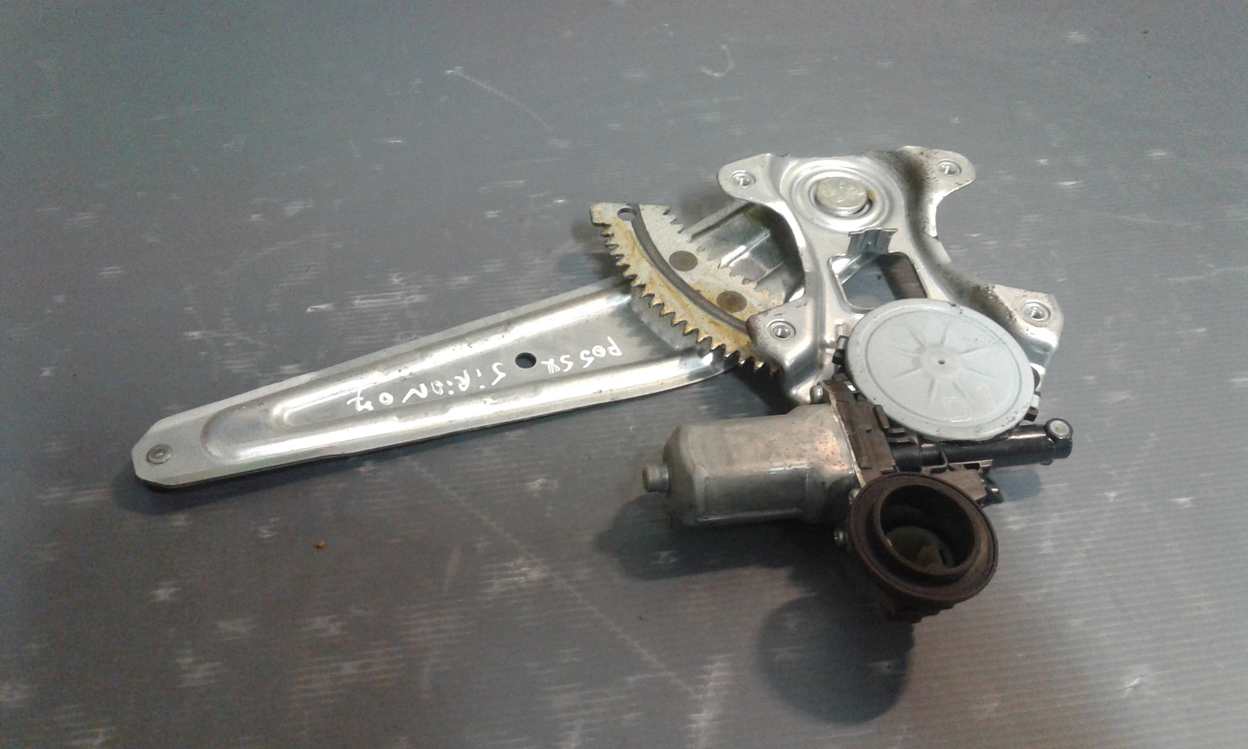 Cremagliera posteriore sinistro guida DAIHATSU Sirion 2 Serie