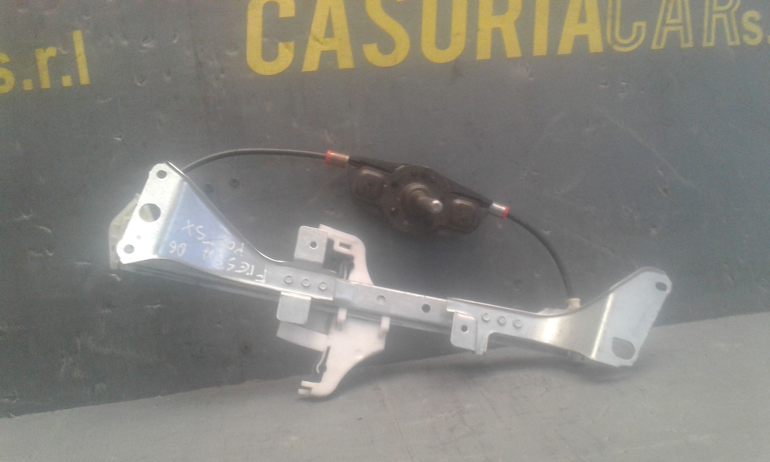 Cremagliera posteriore sinistro guida FORD Fiesta 5 Serie