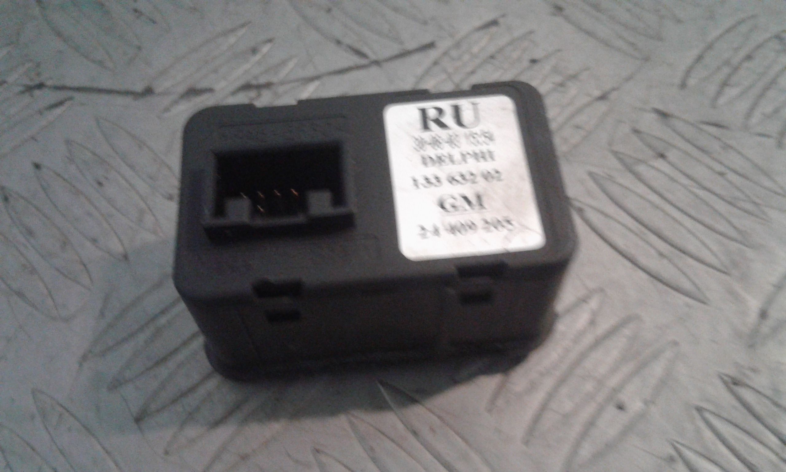 Pulsantiera Anteriore Sinistra Guida OPEL Corsa C 3P 1 Serie