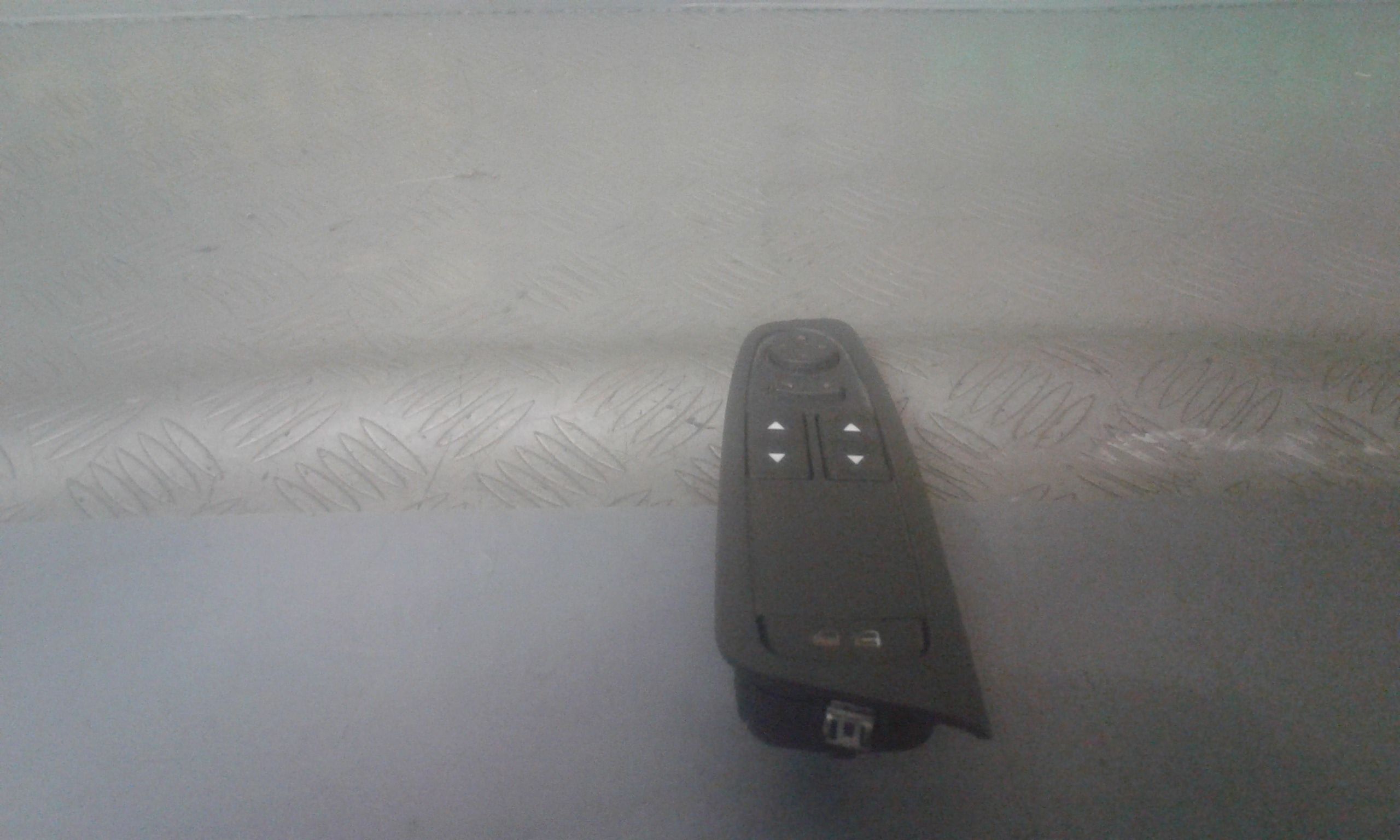 Pulsantiera Anteriore Sinistra Guida FIAT Stilo Berlina 5P