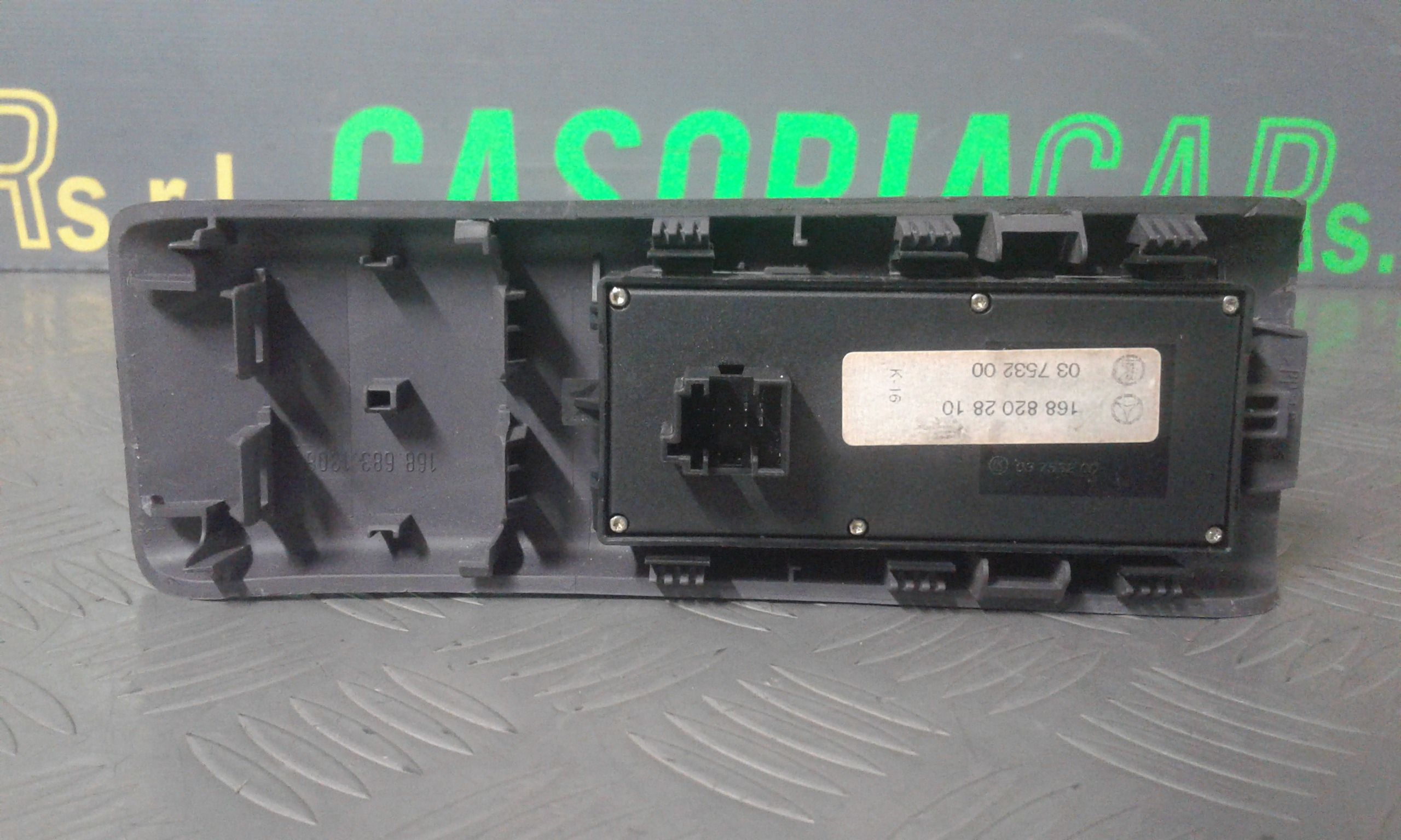 Pulsantiera Anteriore Sinistra Guida MERCEDES Classe A W168 1 Serie