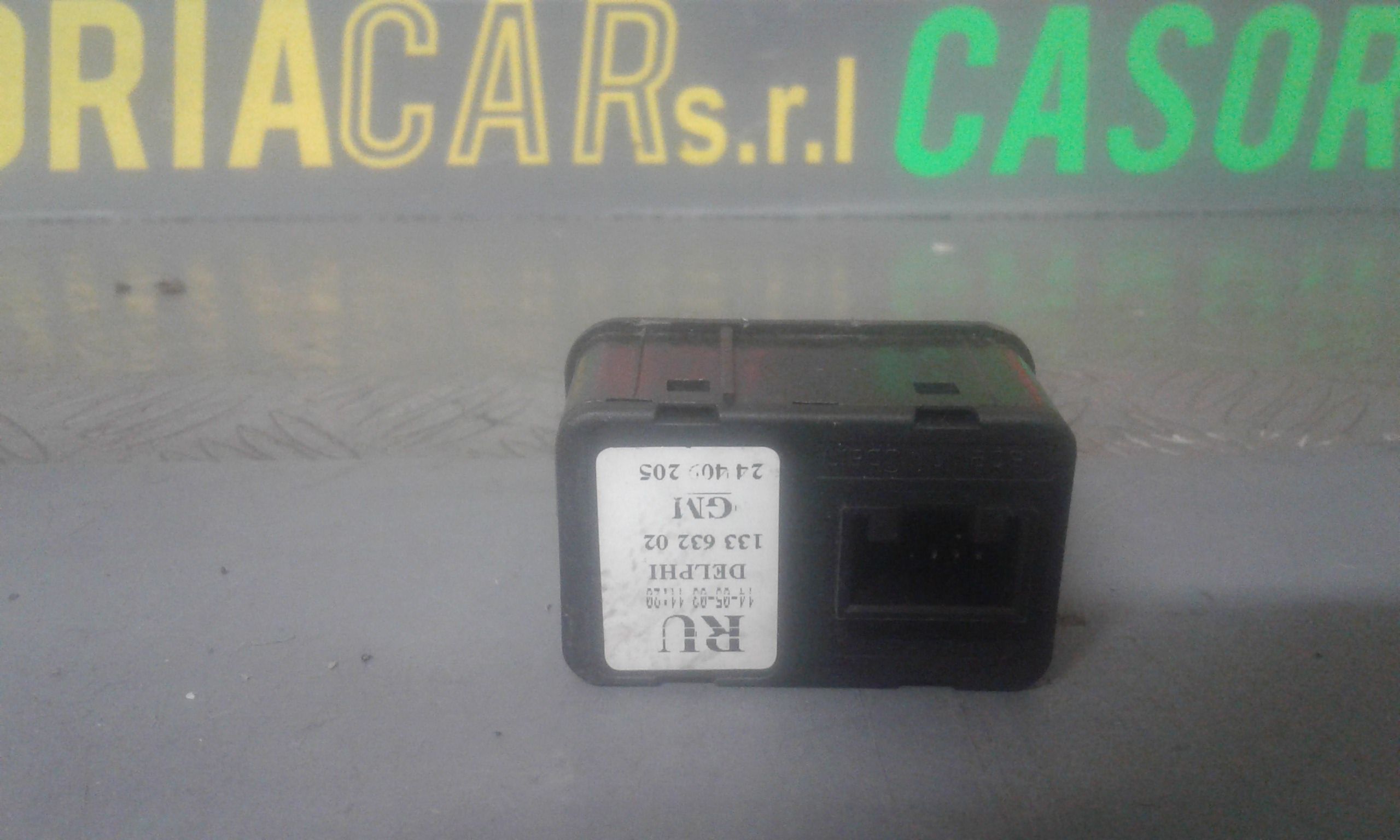 Pulsantiera Anteriore Sinistra Guida OPEL Corsa C 5P 1 Serie