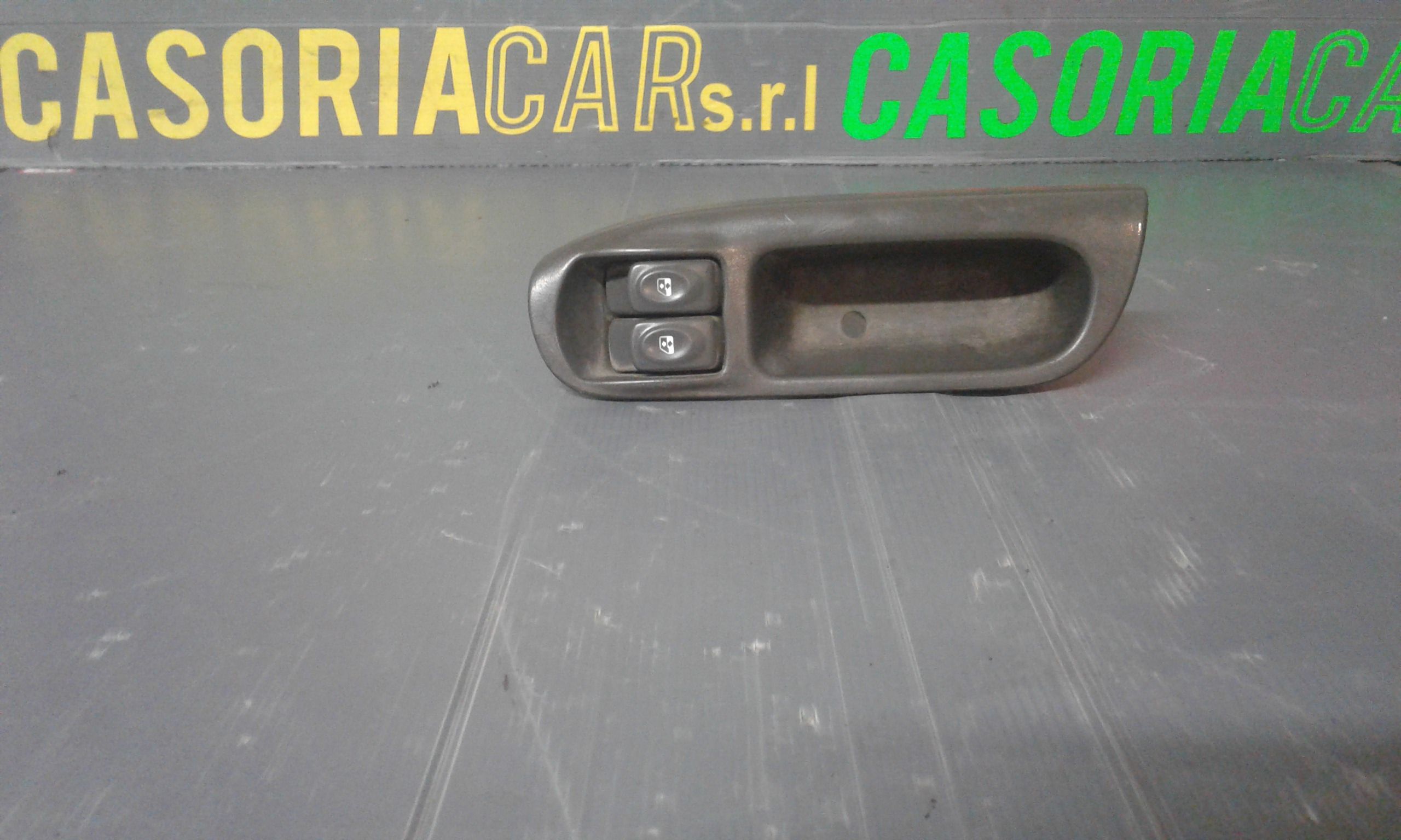 Pulsantiera Anteriore Sinistra Guida RENAULT Scenic 2 Serie