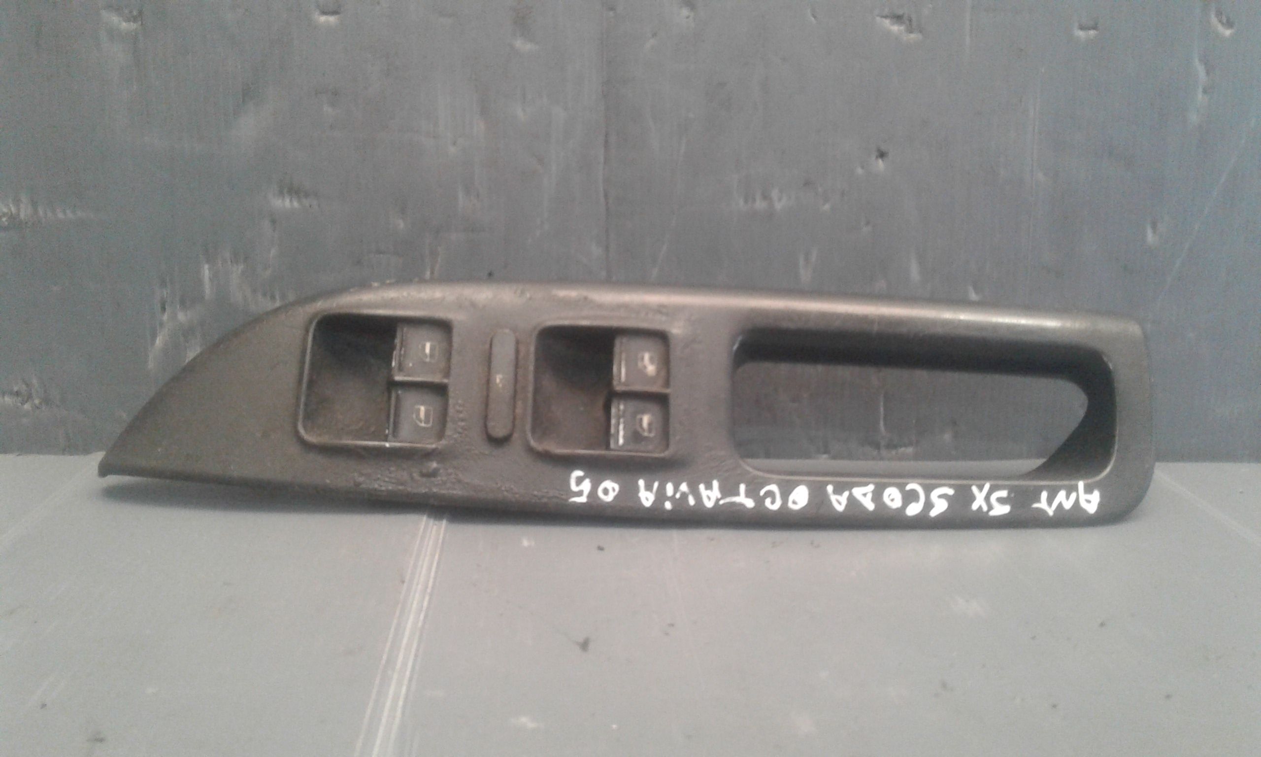 Pulsantiera Anteriore Sinistra Guida SKODA Octavia Berlina 3 Serie