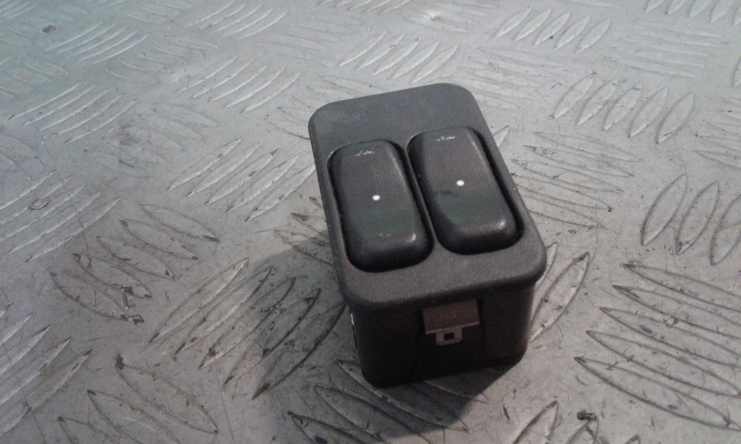 Pulsantiera Anteriore Sinistra Guida OPEL Meriva 1 Serie