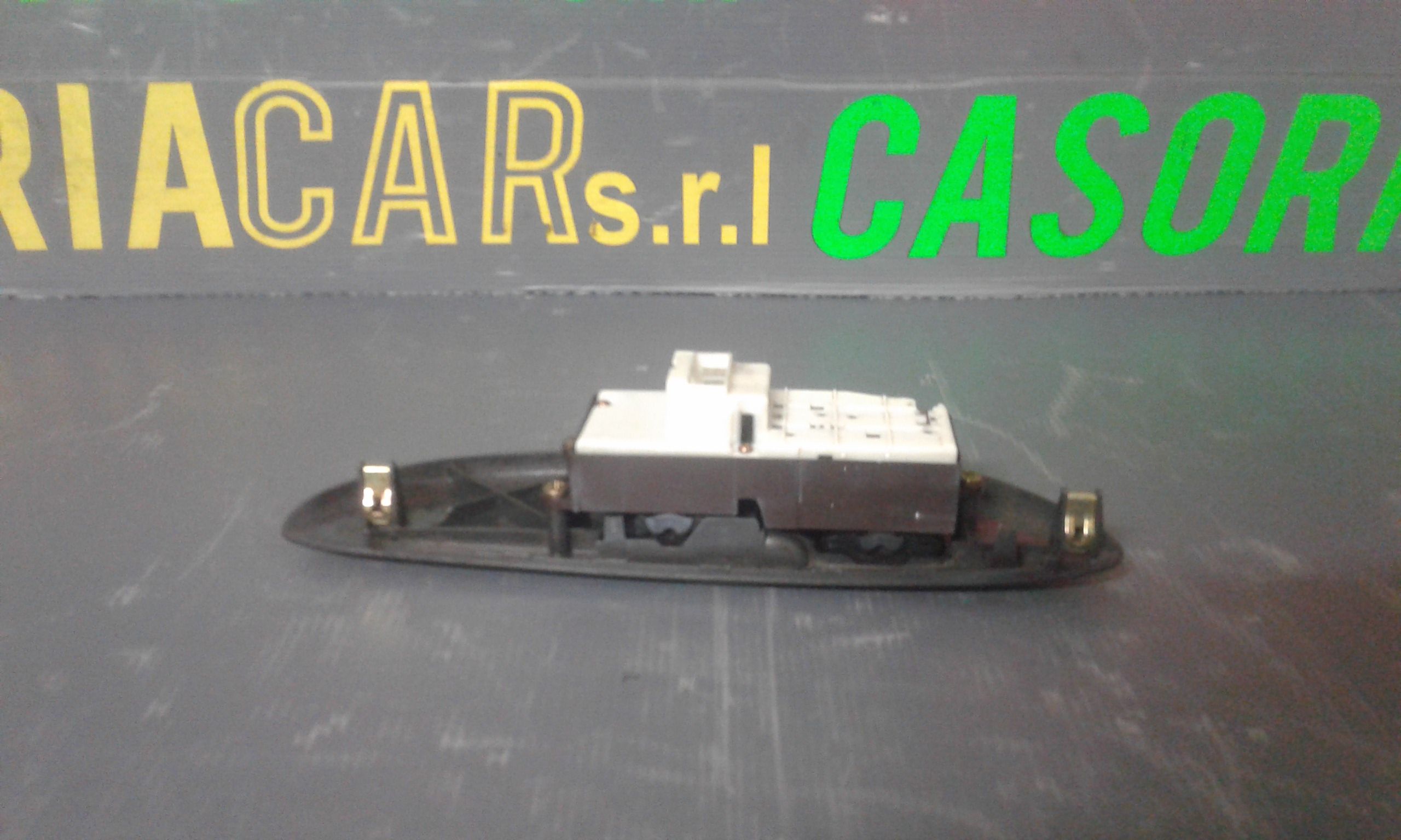 Pulsantiera Anteriore Sinistra Guida TOYOTA Yaris 1 Serie