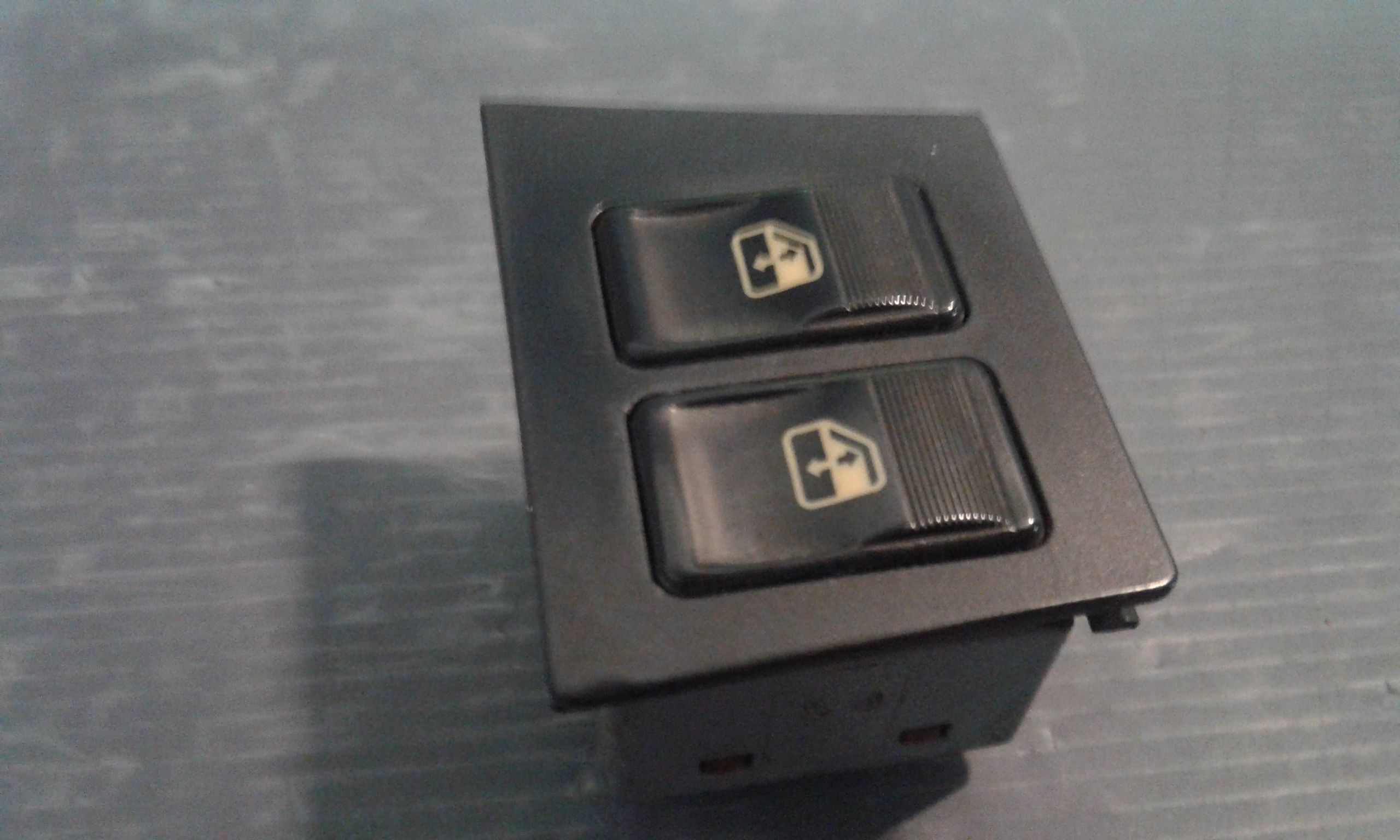 Pulsantiera Anteriore Sinistra Guida FIAT Croma 1 Serie