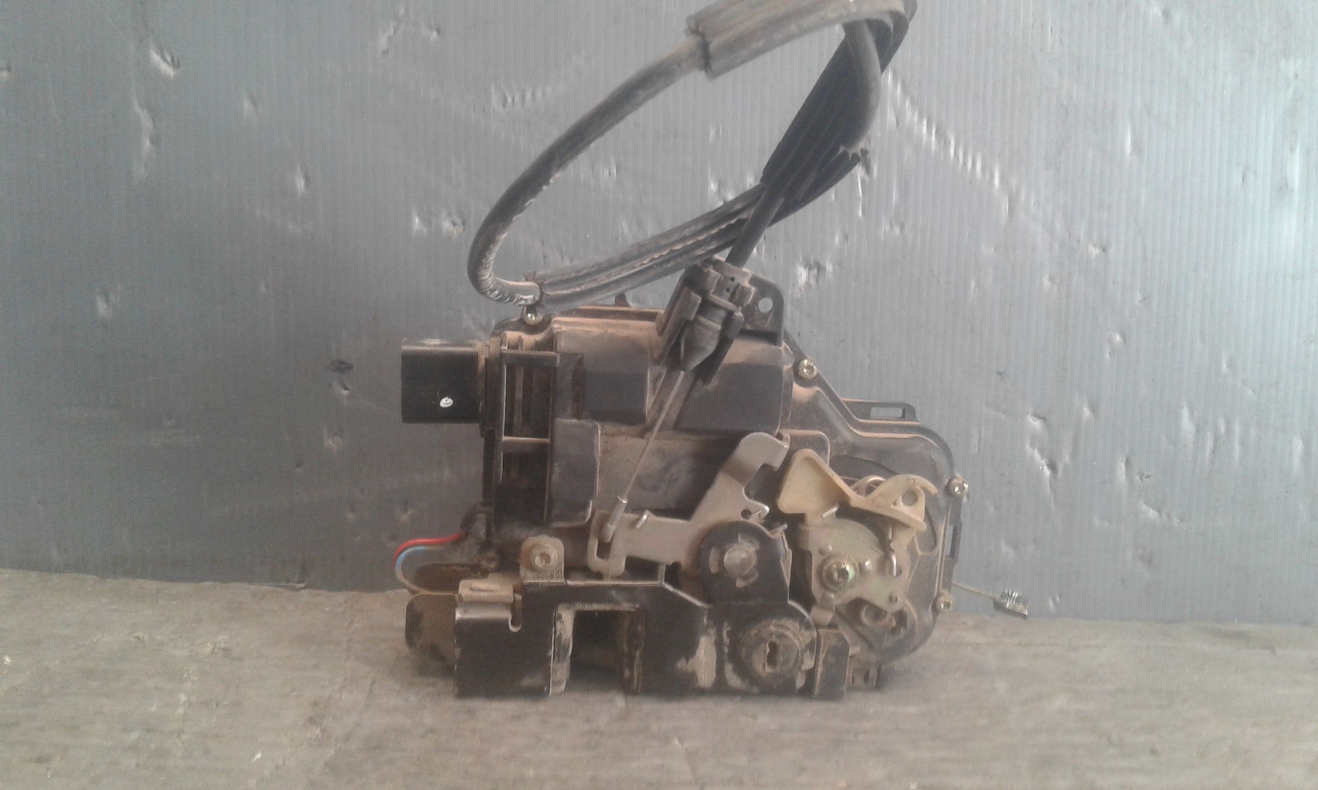 Serratura Posteriore destra SKODA Octavia Berlina 1 Serie