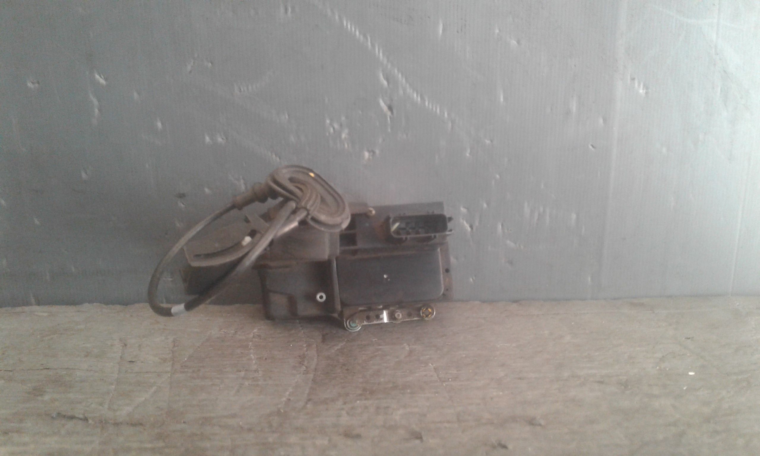 Serratura Posteriore destra FORD Fiesta 4 Serie