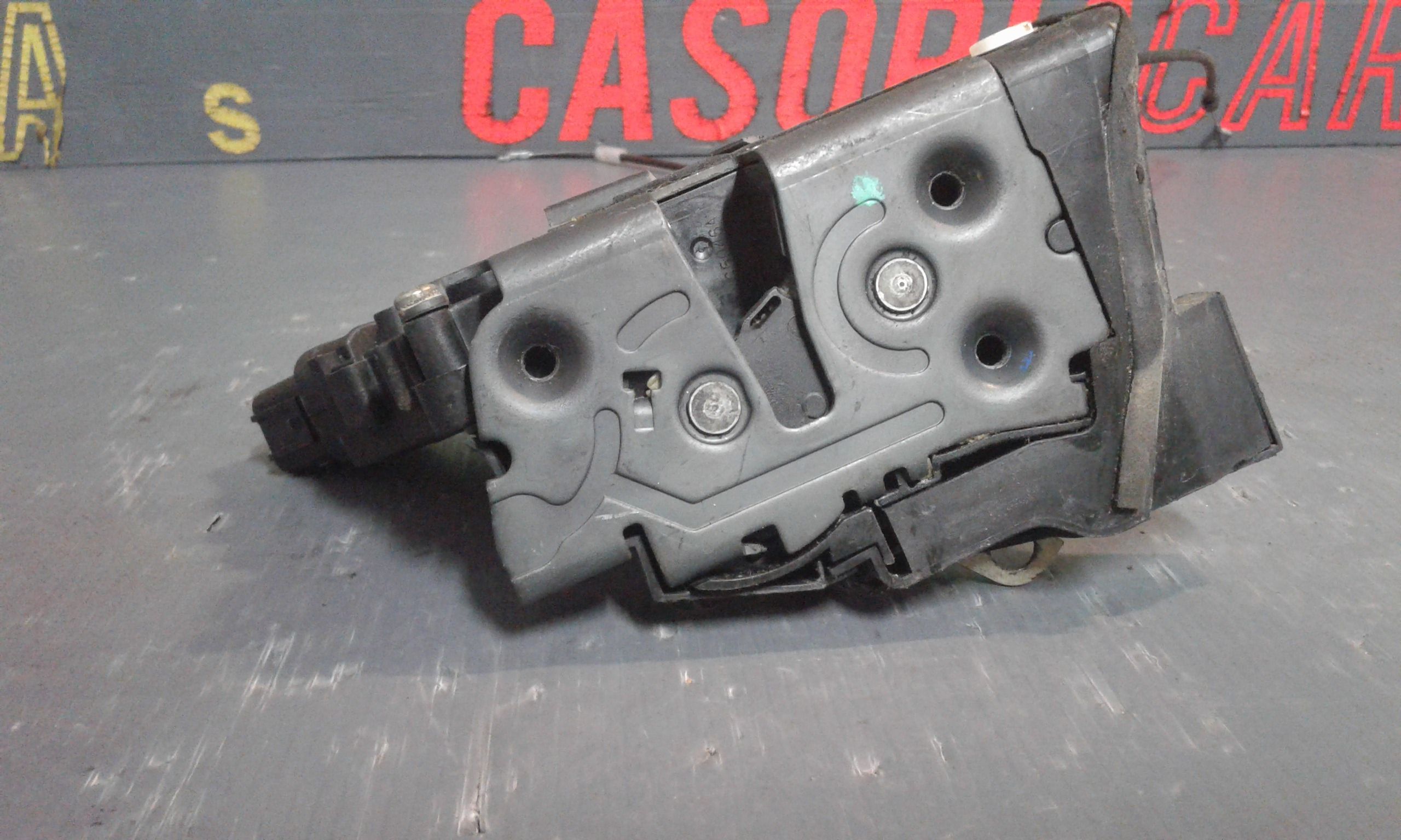 Serratura Posteriore destra MAZDA 3 Berlina 1 Serie