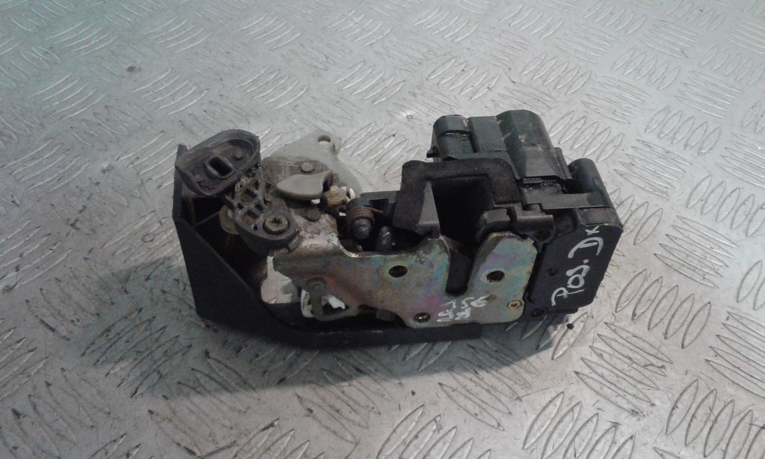 Serratura Posteriore destra ALFA ROMEO 156 Berlina 1 Serie