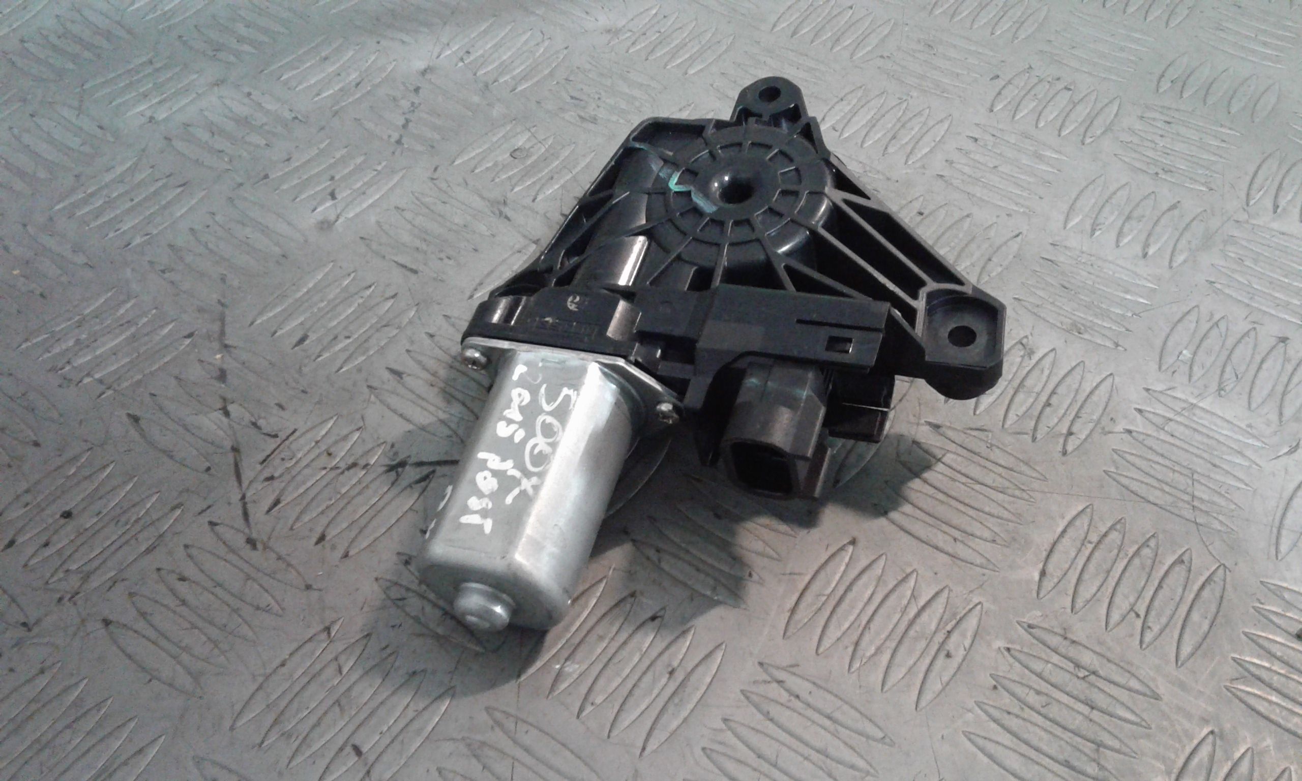 Motorino Alzavetro posteriore destra FIAT 500 X 1 Serie