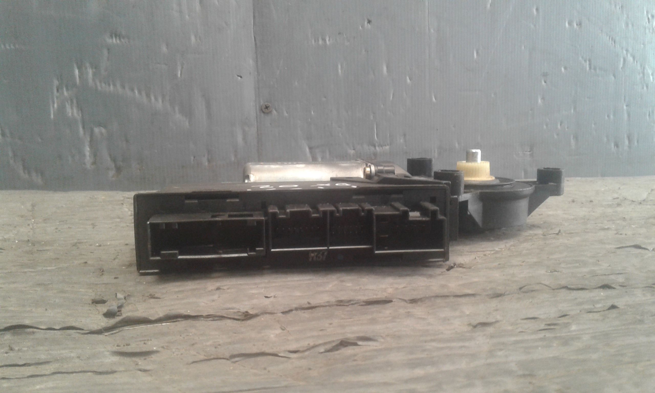 Motorino Alzavetro posteriore destra AUDI A4 Avant 2 Serie