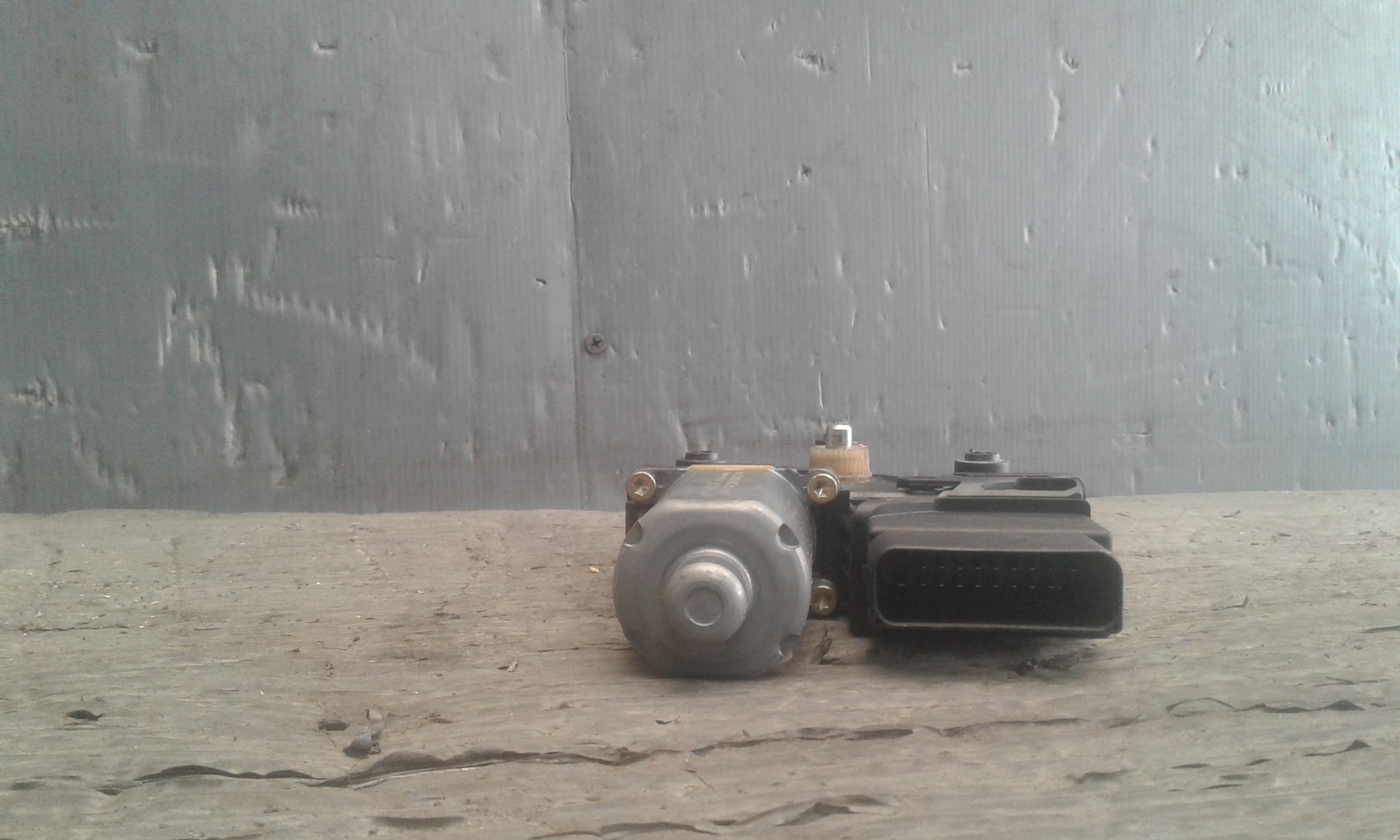 Motorino Alzavetro posteriore destra VOLKSWAGEN Passat Variant 3 Serie