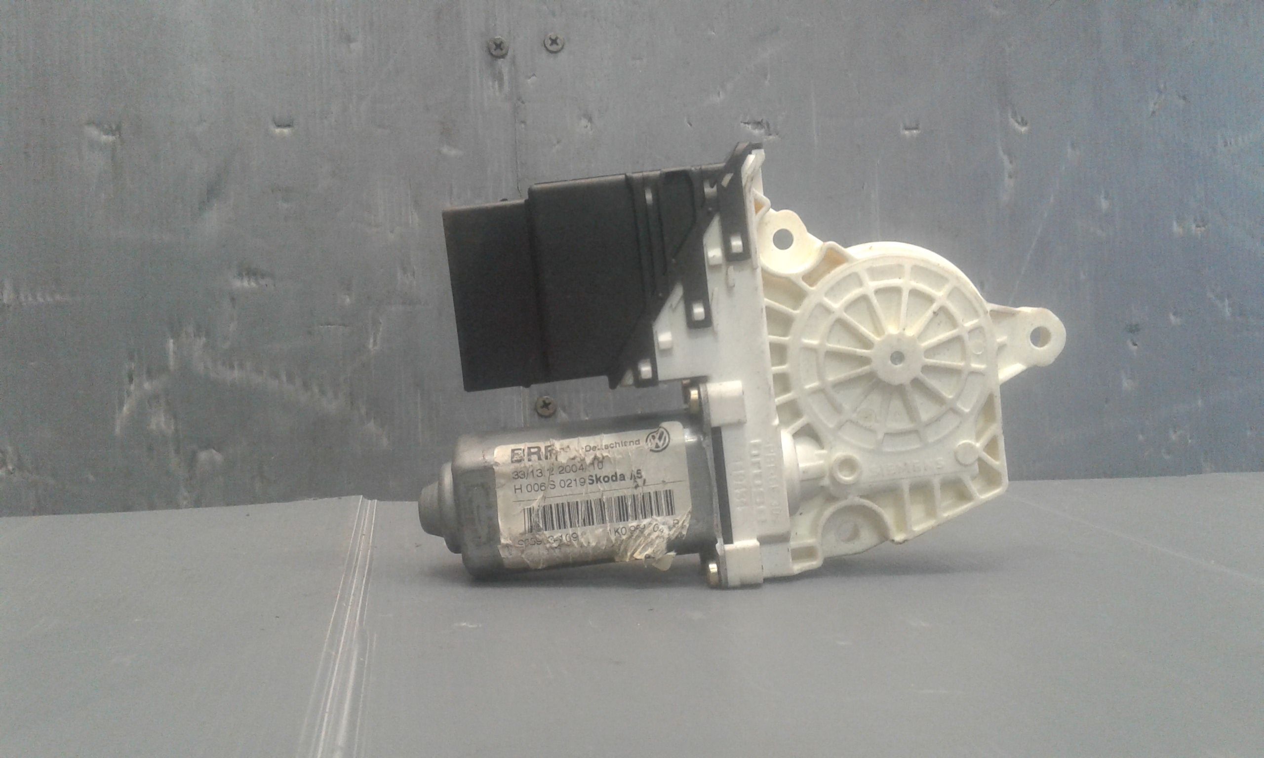 Motorino Alzavetro posteriore destra SKODA Octavia S. Wagon 3 Serie