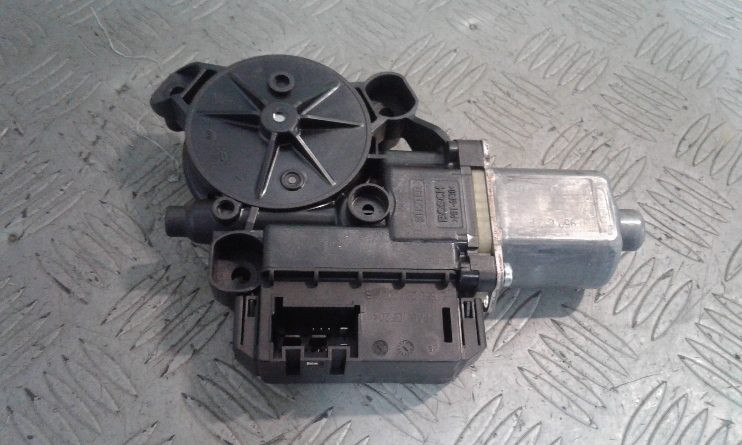 Motorino Alzavetro posteriore destra VOLKSWAGEN Polo 5 Serie