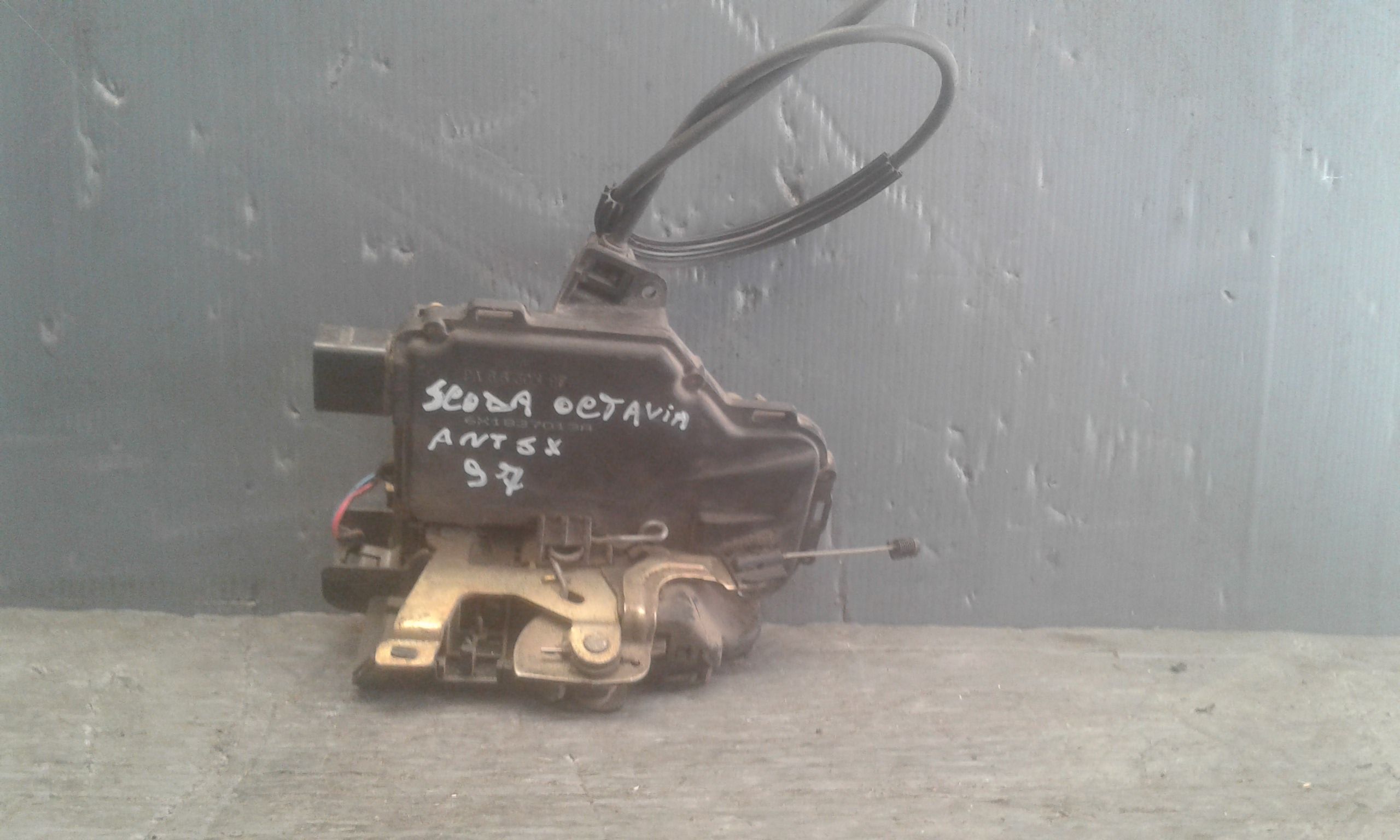 Serratura Anteriore Sinistra SKODA Octavia Berlina 1 Serie
