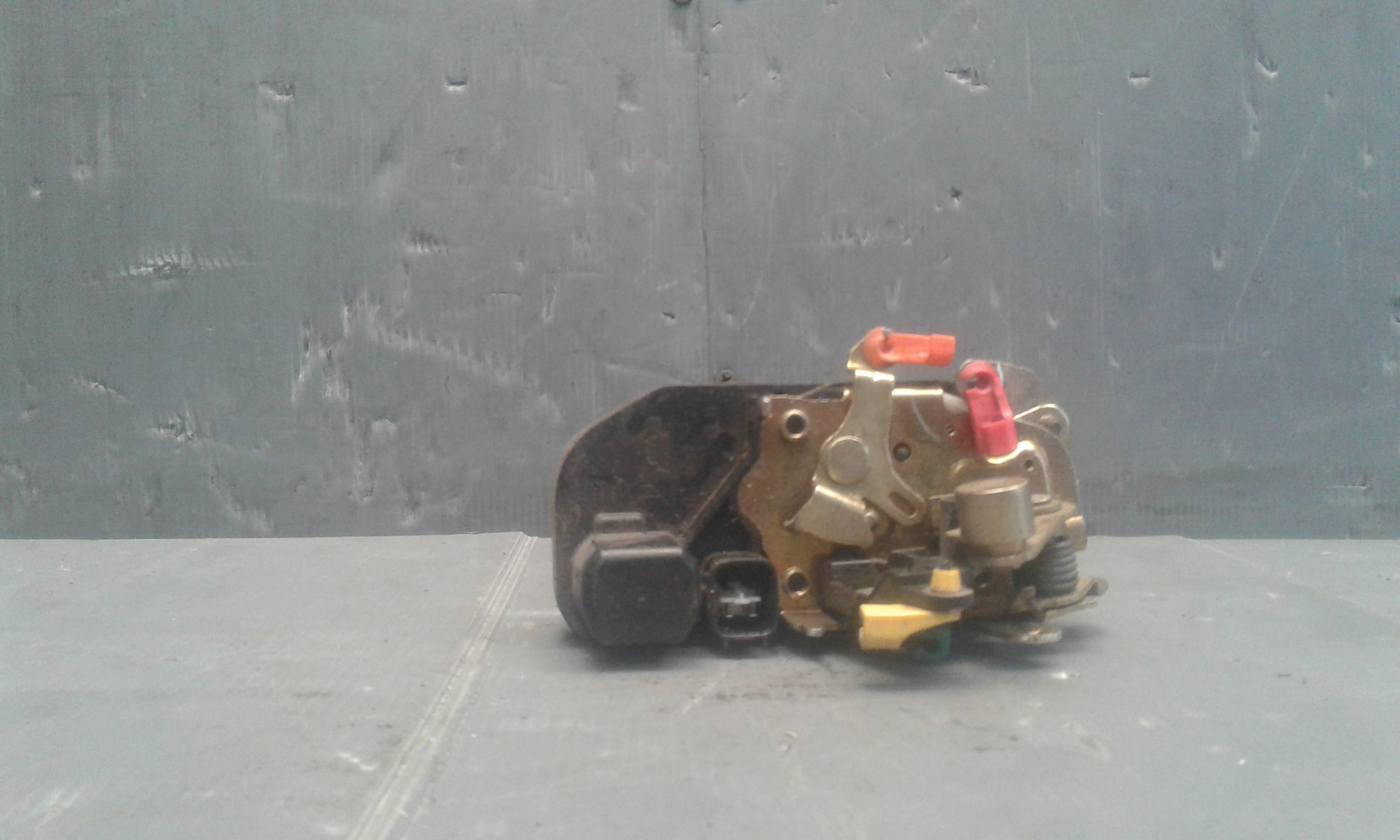 Serratura Anteriore Sinistra CHRYSLER PT Cruiser Berlina