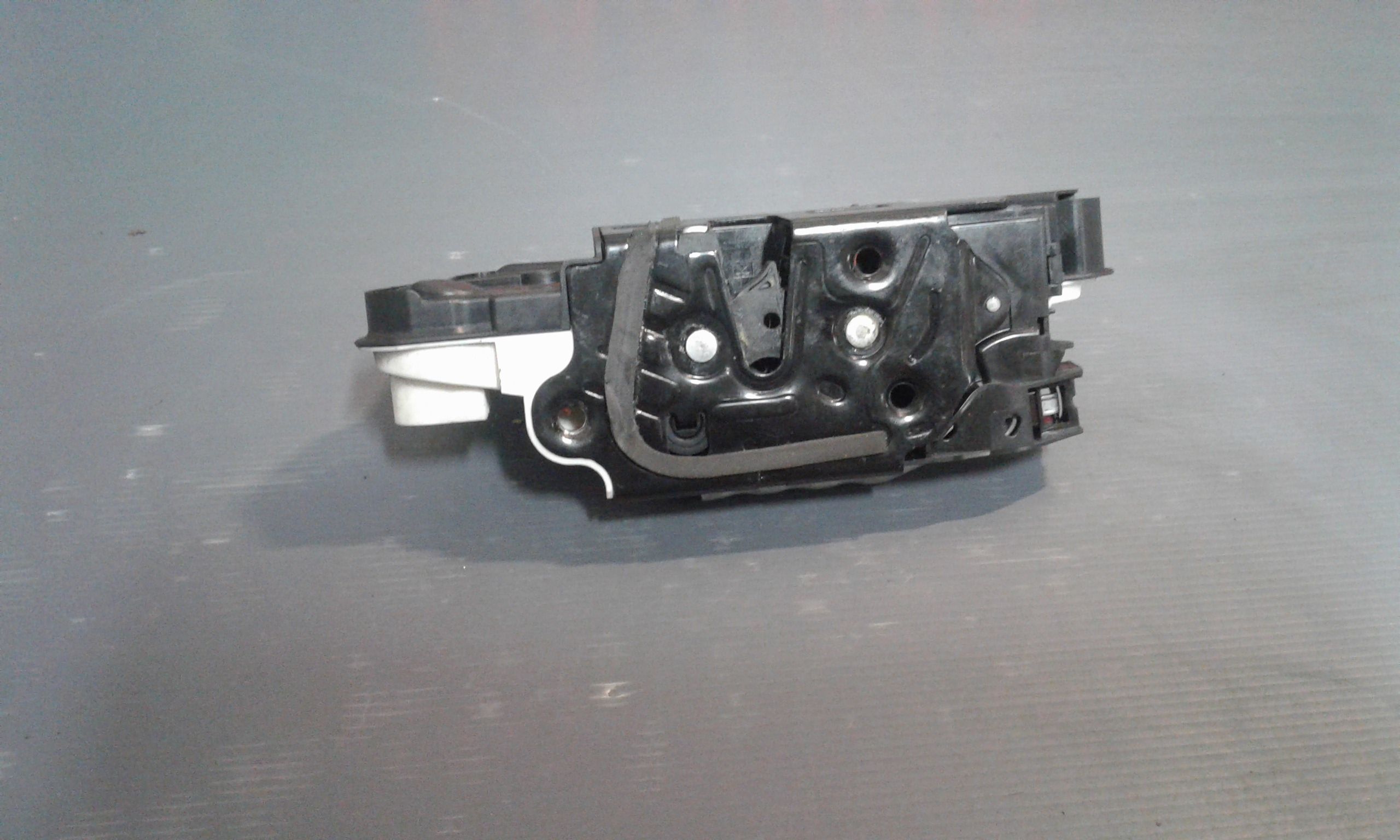 Serratura Anteriore Sinistra VOLKSWAGEN Tiguan 2 Serie