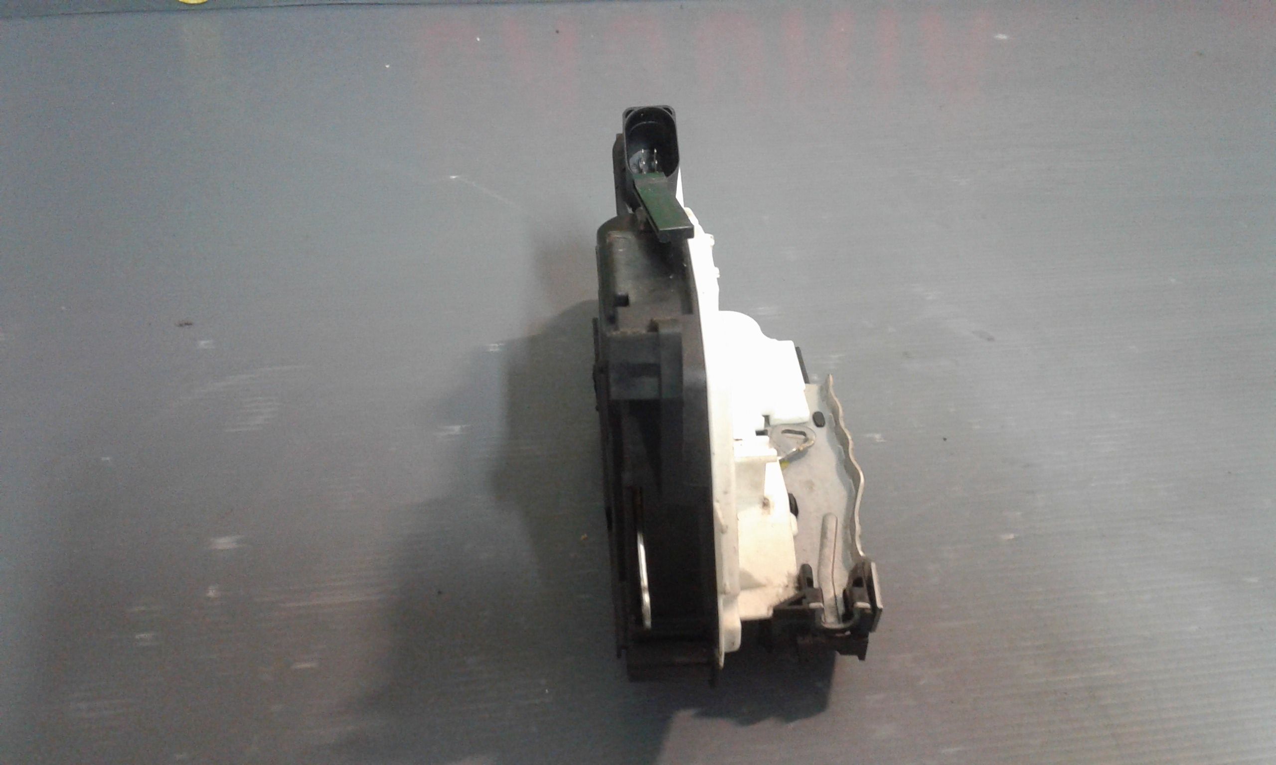 Serratura Anteriore Sinistra VOLKSWAGEN Tiguan 2 Serie