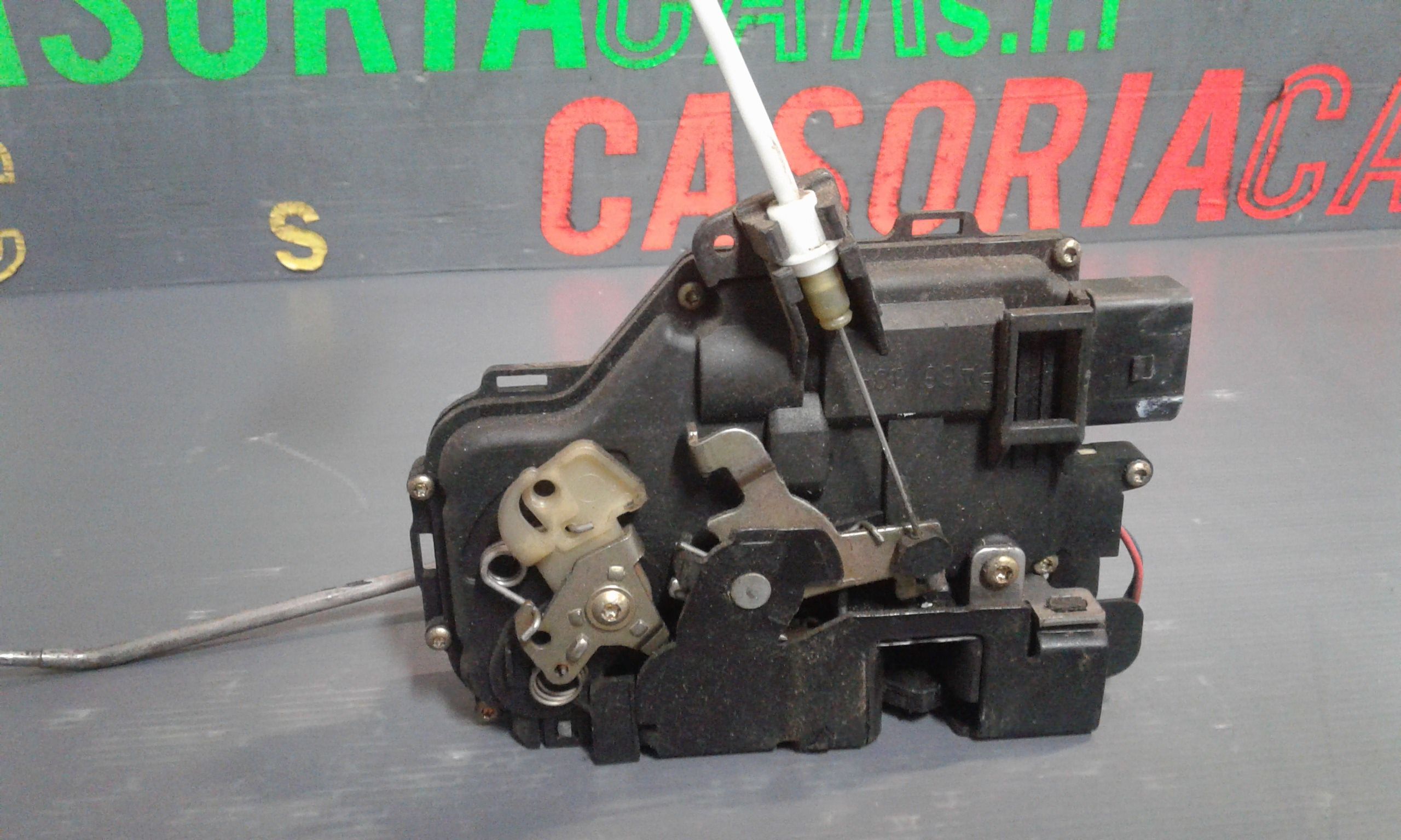 Serratura Anteriore Sinistra AUDI A4 Avant 2 Serie